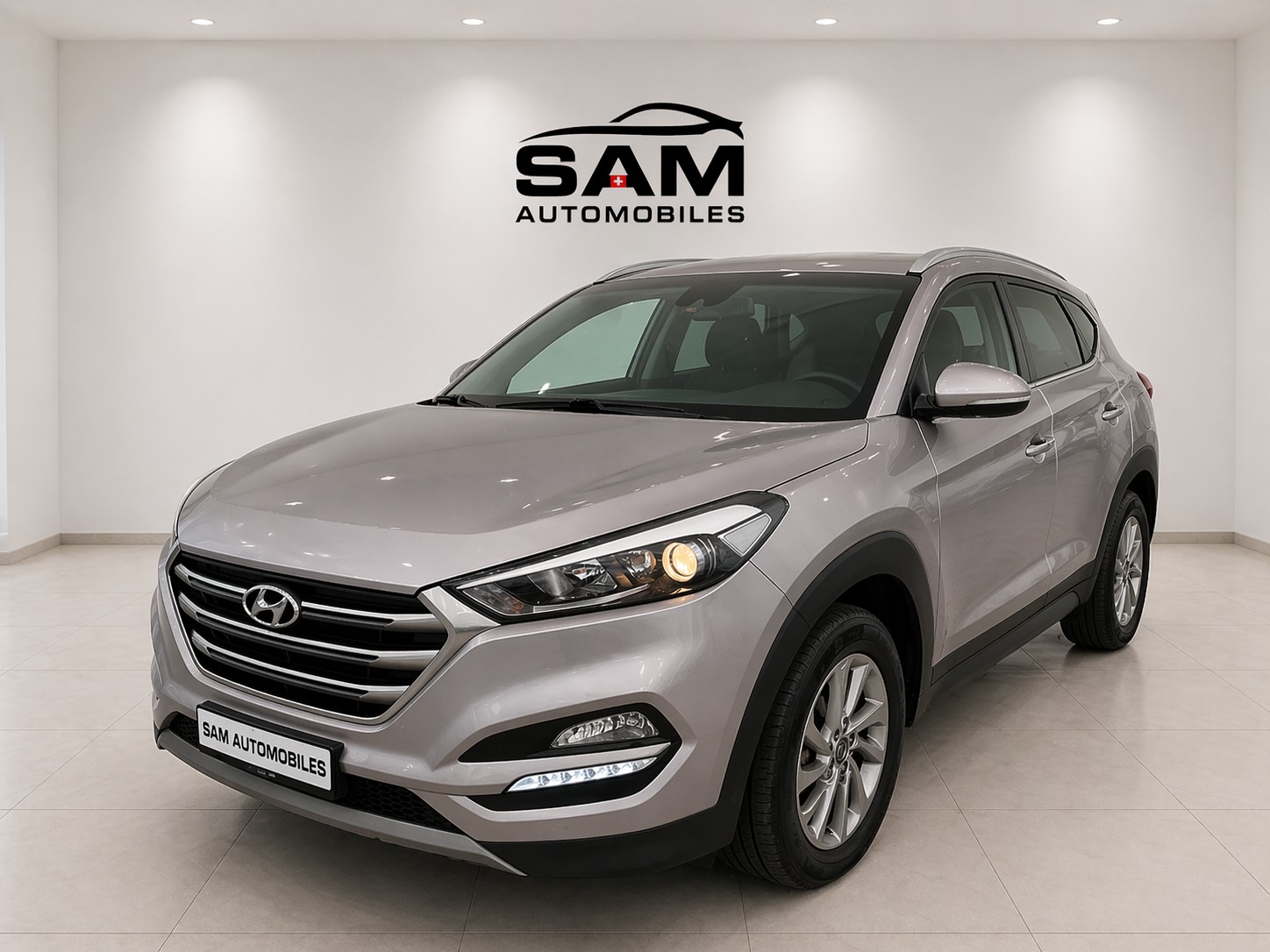 HYUNDAI Tucson 1.7 CRDI Vertex 2WD DTC 7-image-0