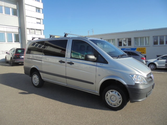 MERCEDES-BENZ Vito 116 CDI Blue Efficiency L 4Matic A-image-8