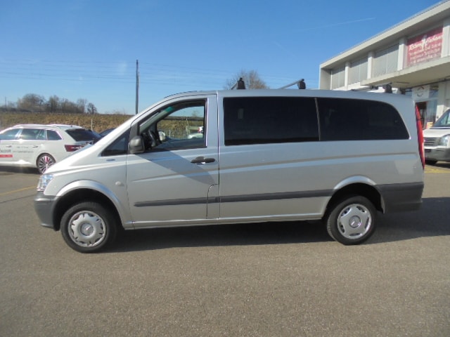 MERCEDES-BENZ Vito 116 CDI Blue Efficiency L 4Matic A-image-2