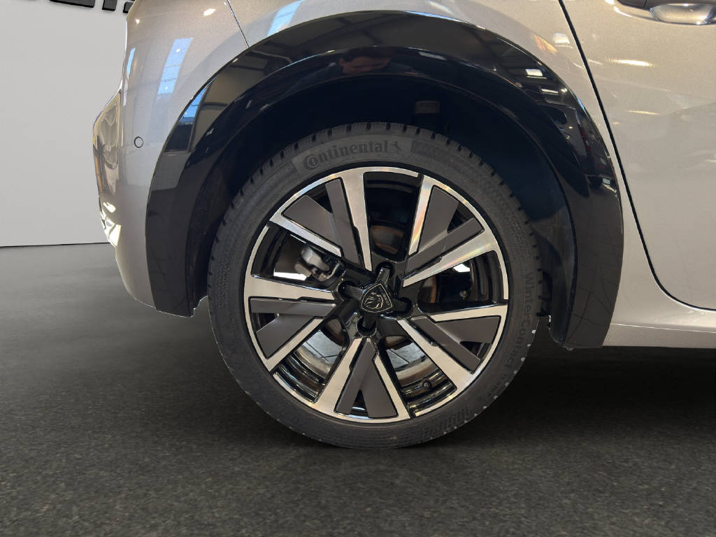PEUGEOT 208 1.2 Hybrid 145 GT-image-14