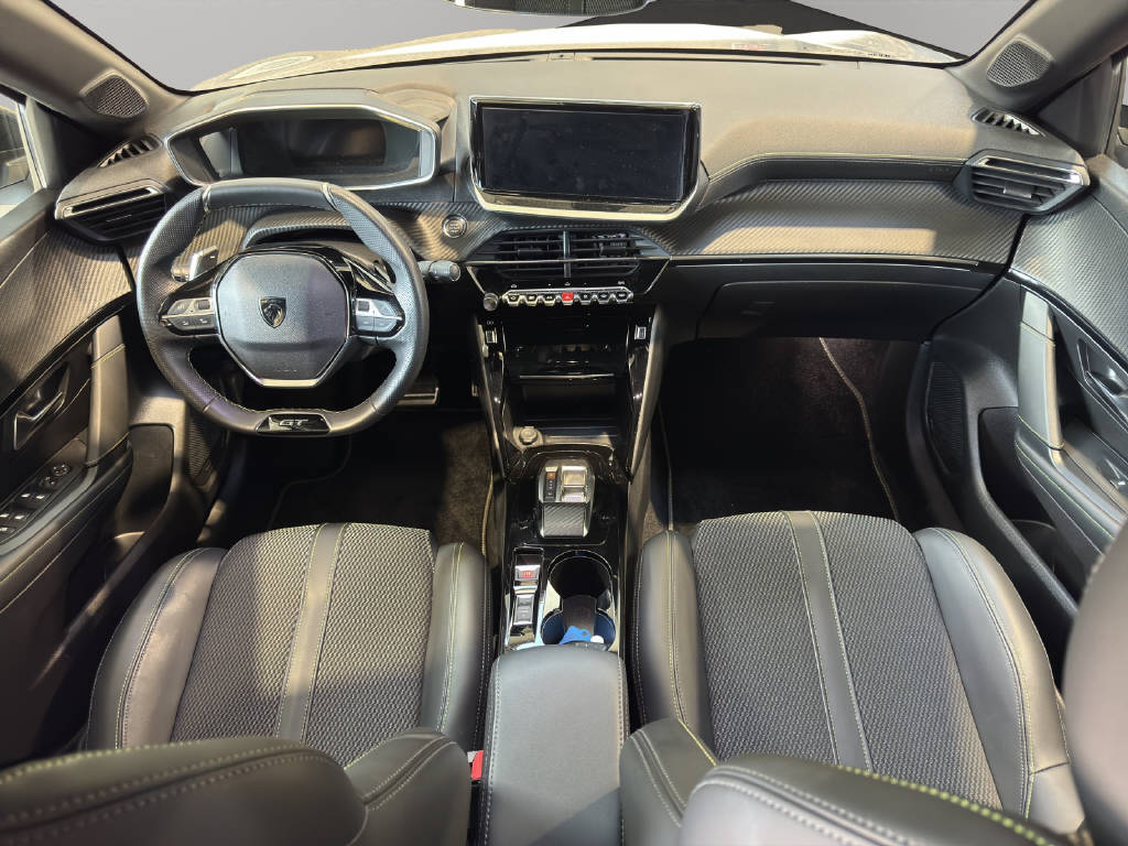 PEUGEOT 208 1.2 Hybrid 145 GT-image-9