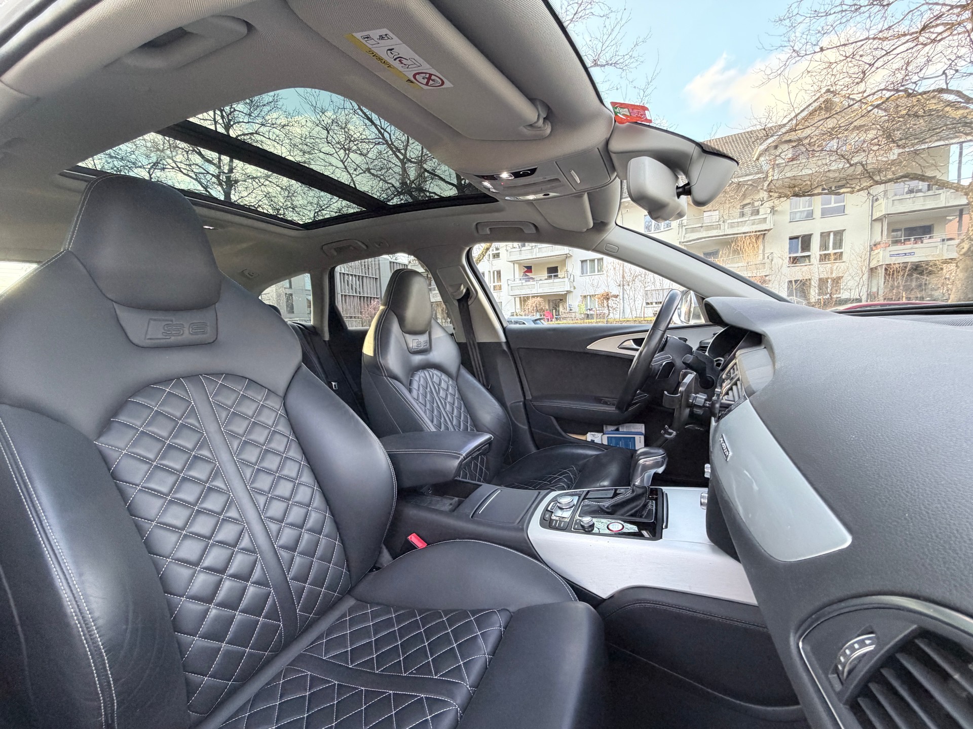 AUDI S6 Avant 4.0 TFSI V8 quattro S-tronic-image-9