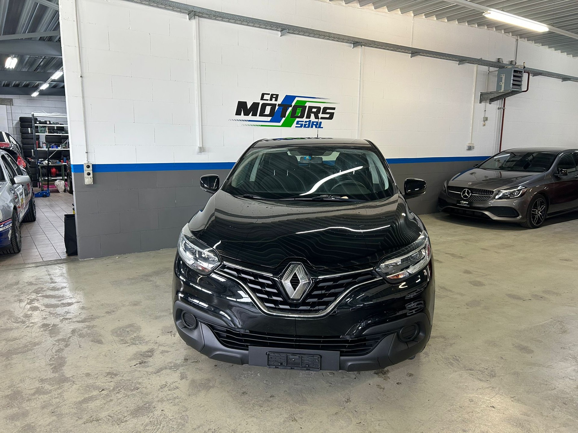 RENAULT Kadjar 1.2 16V Turbo Life-image-1