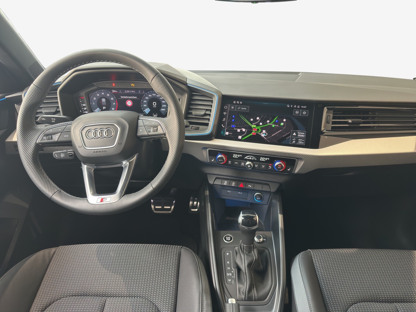 AUDI A1 Sportback 30 TFSI S Line Attraction S-tronic-image-8
