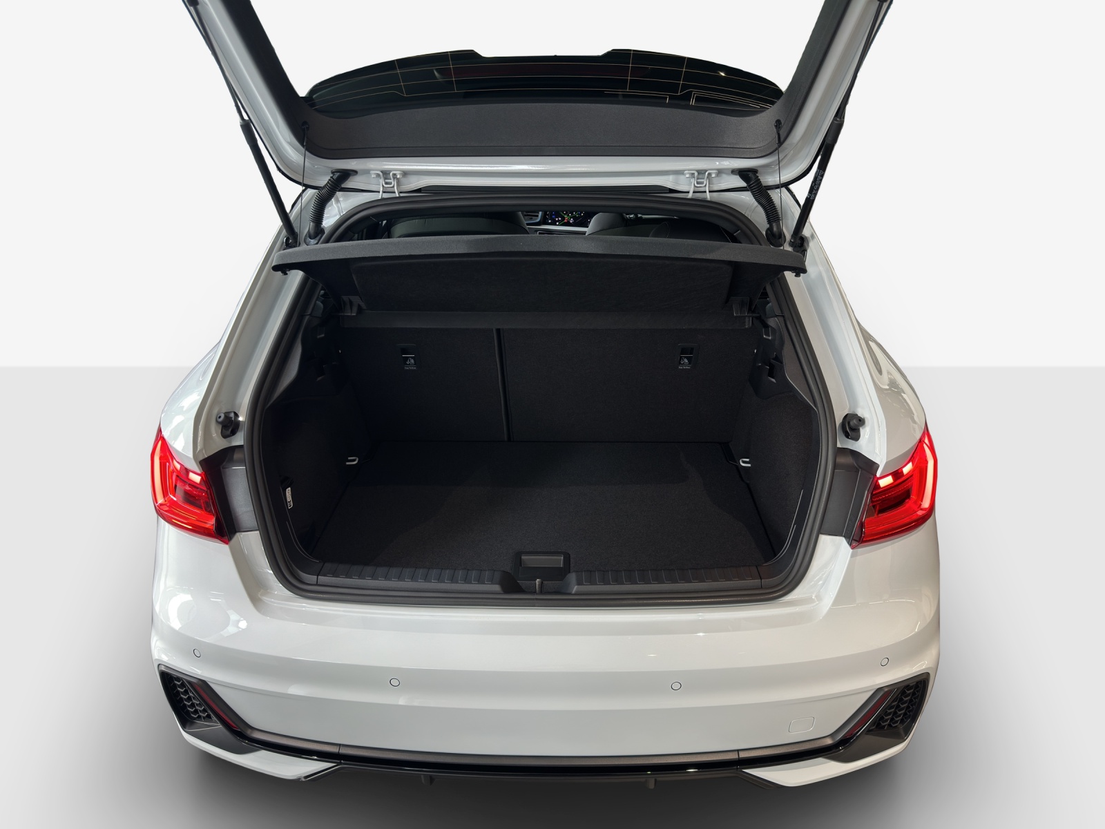 AUDI A1 Sportback 30 TFSI S Line Attraction S-tronic-image-12
