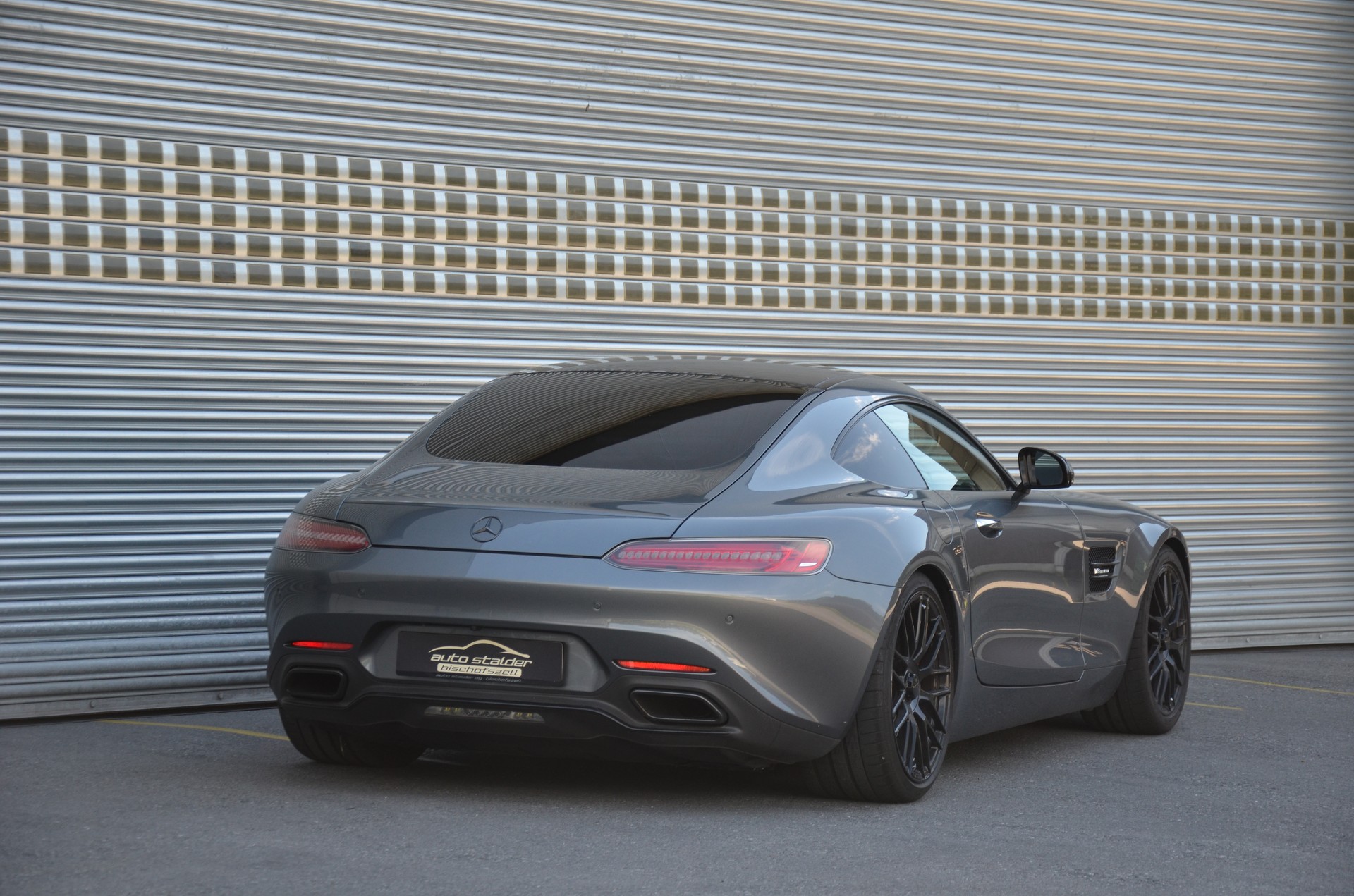 MERCEDES-BENZ AMG GT S Speedshift DCT-image-2