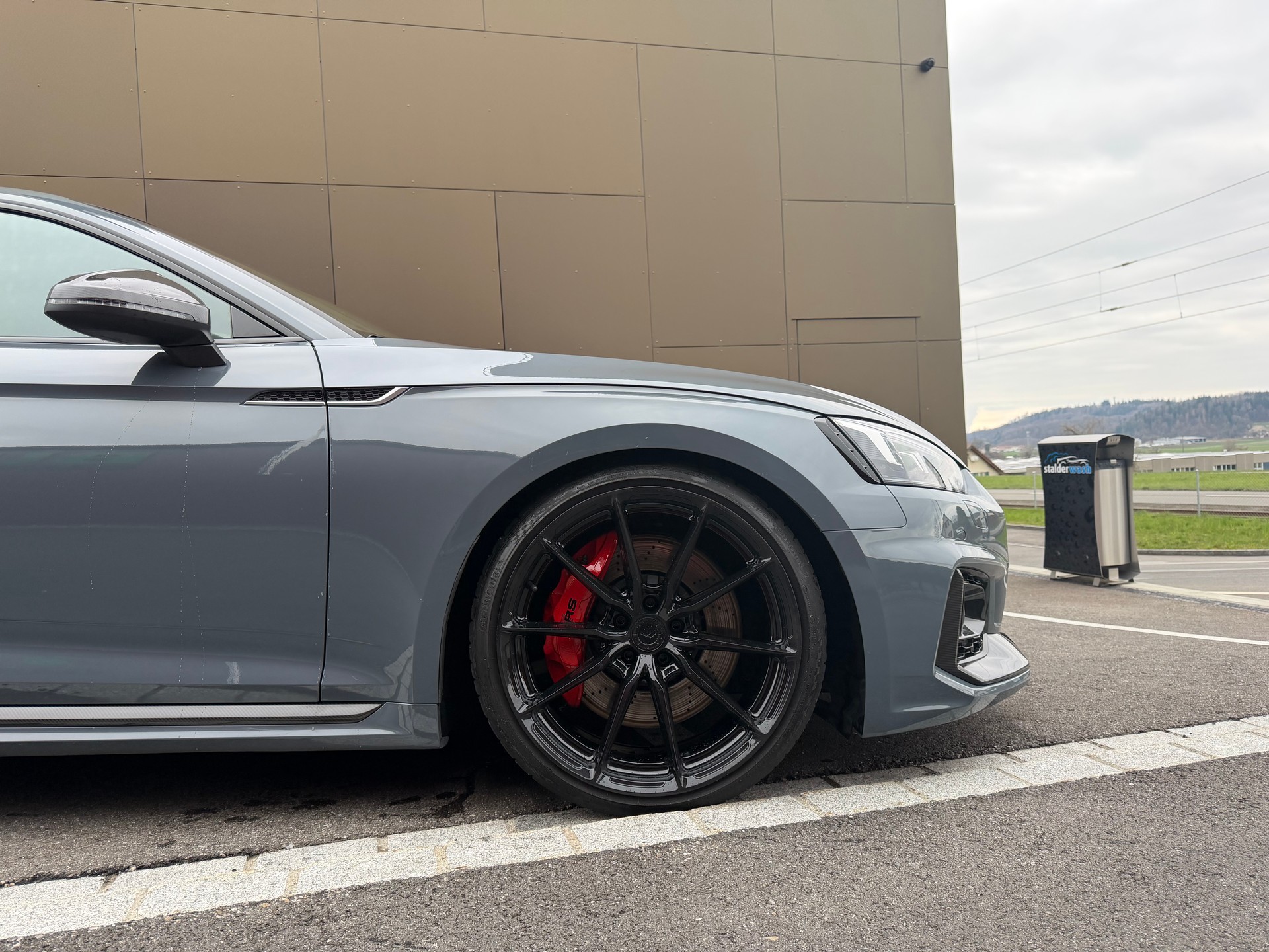 AUDI RS5-image-2