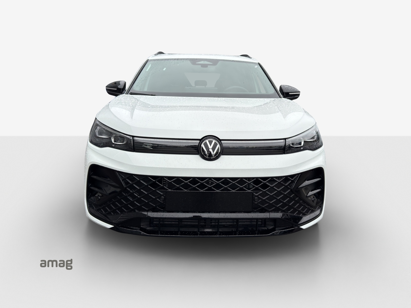 VW Tiguan 2.0 TSI DSG R-Line 4Motion-image-6