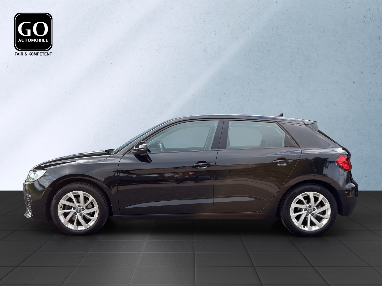 AUDI A1 Sportback 30 TFSI Advanced S-Tronic-showroom-element-3