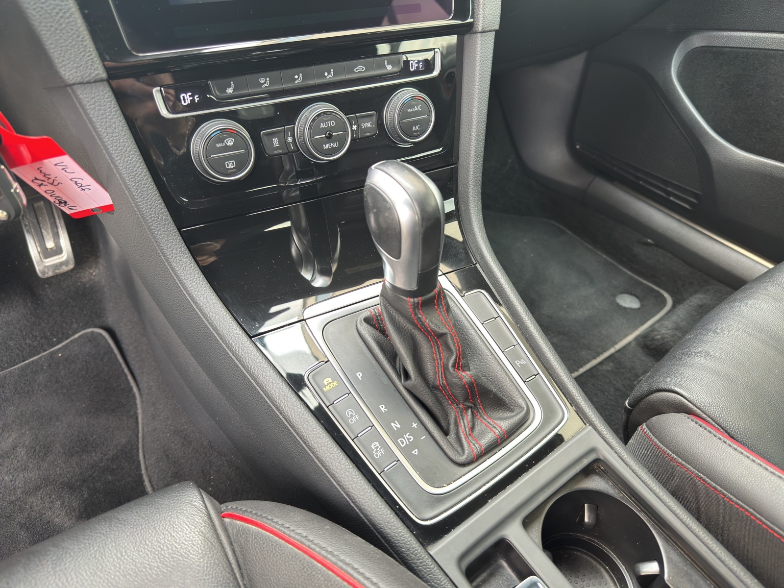 VW Golf 2.0 TSI GTI Performance DSG-image-9