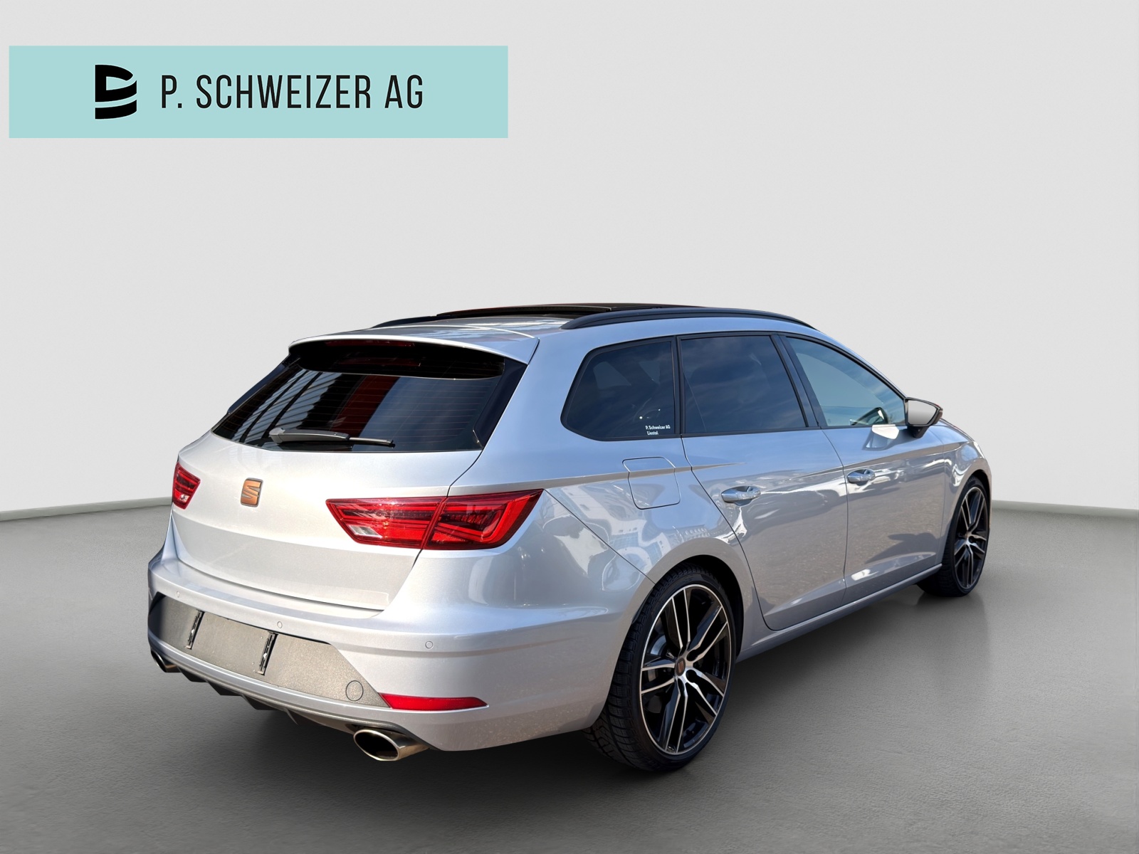 SEAT Leon ST 2.0 TSI Cupra 300 4 Drive DSG-image-4