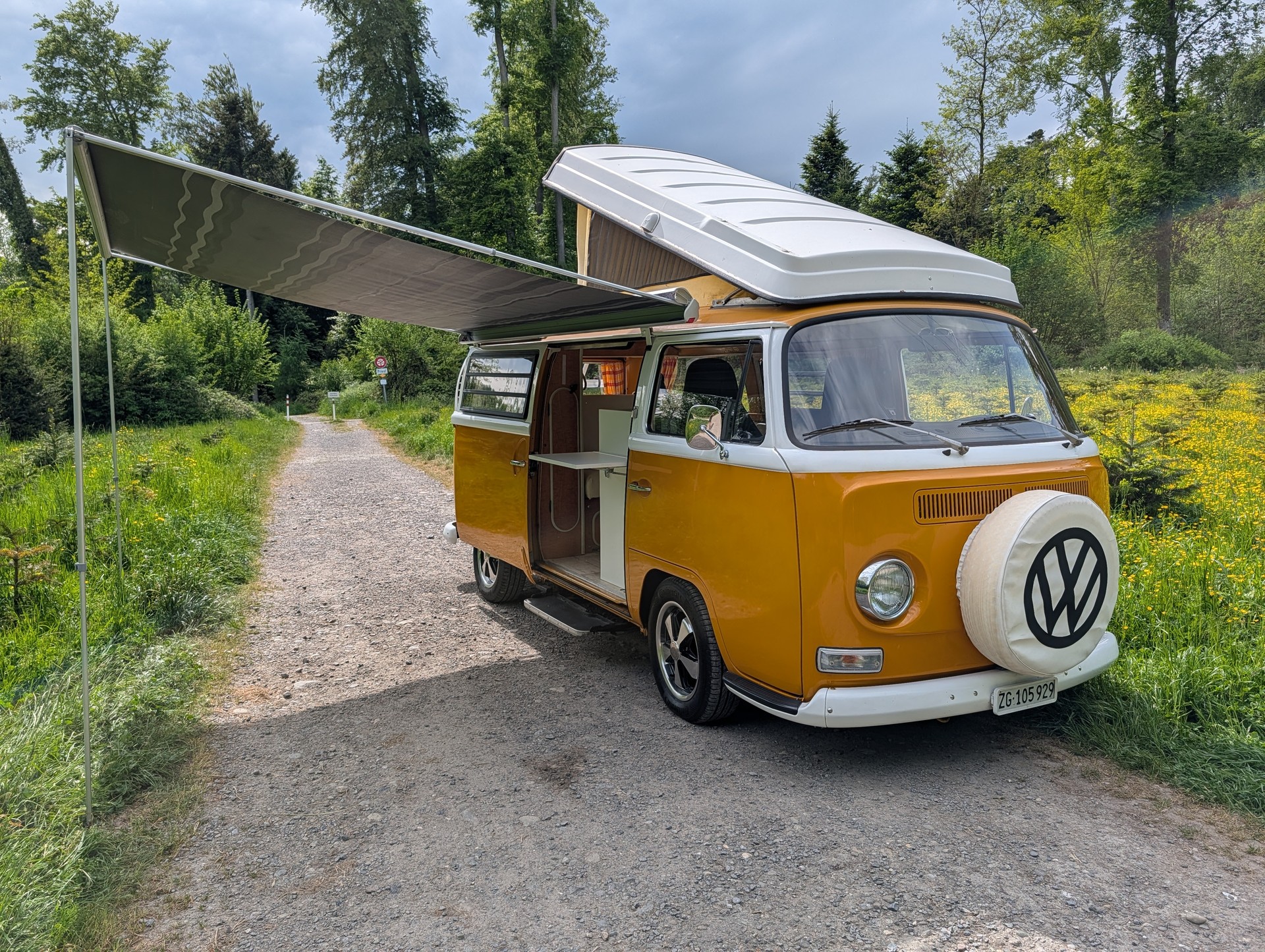 VW Bus T2a, Westfalia-image-0