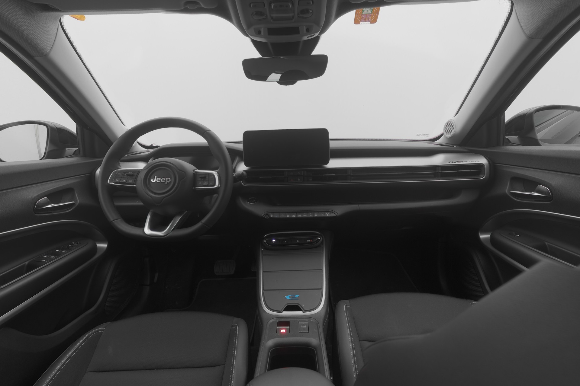 JEEP Avenger 54kWh Swiss Altitude-image-7