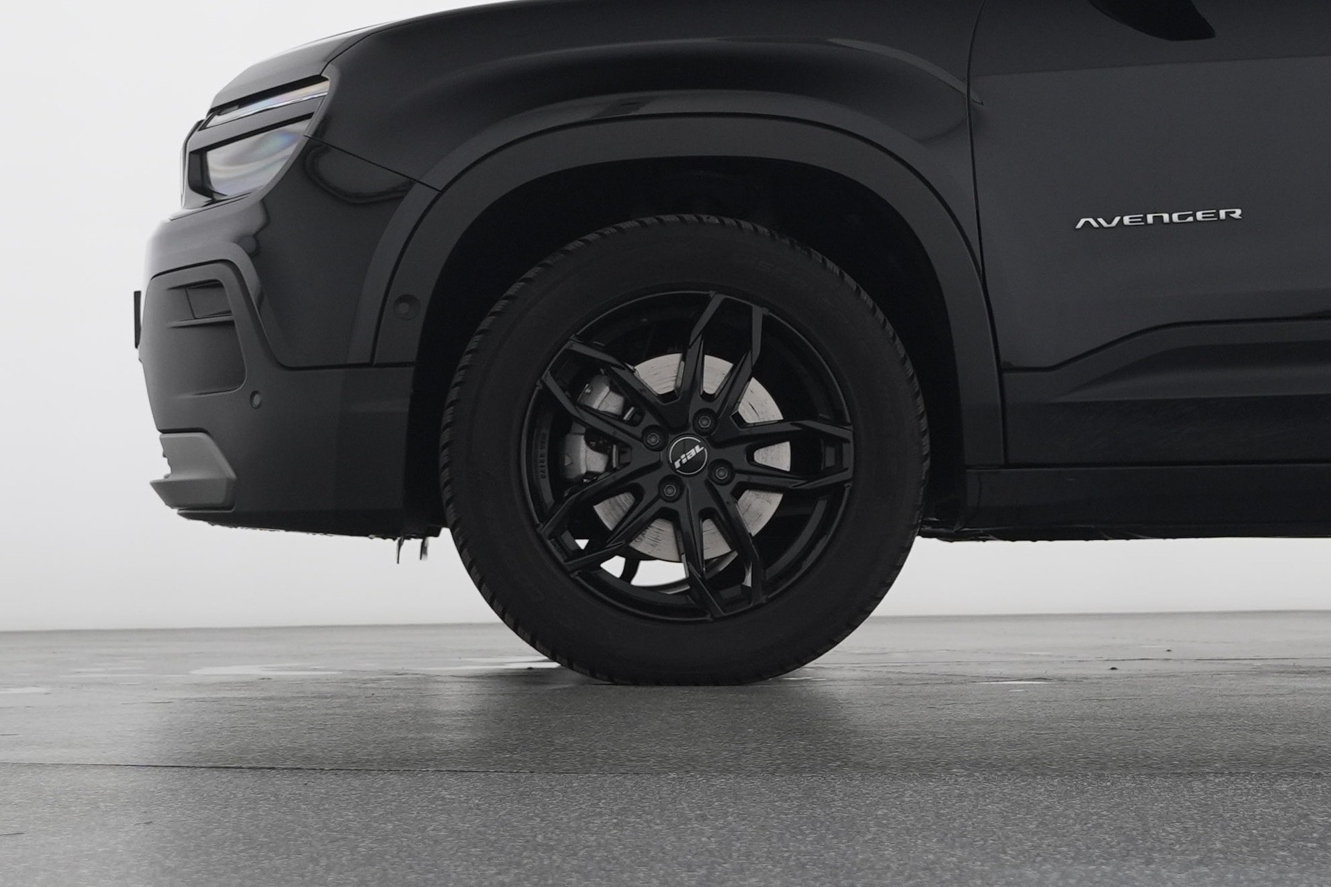 JEEP Avenger 54kWh Swiss Altitude-image-2