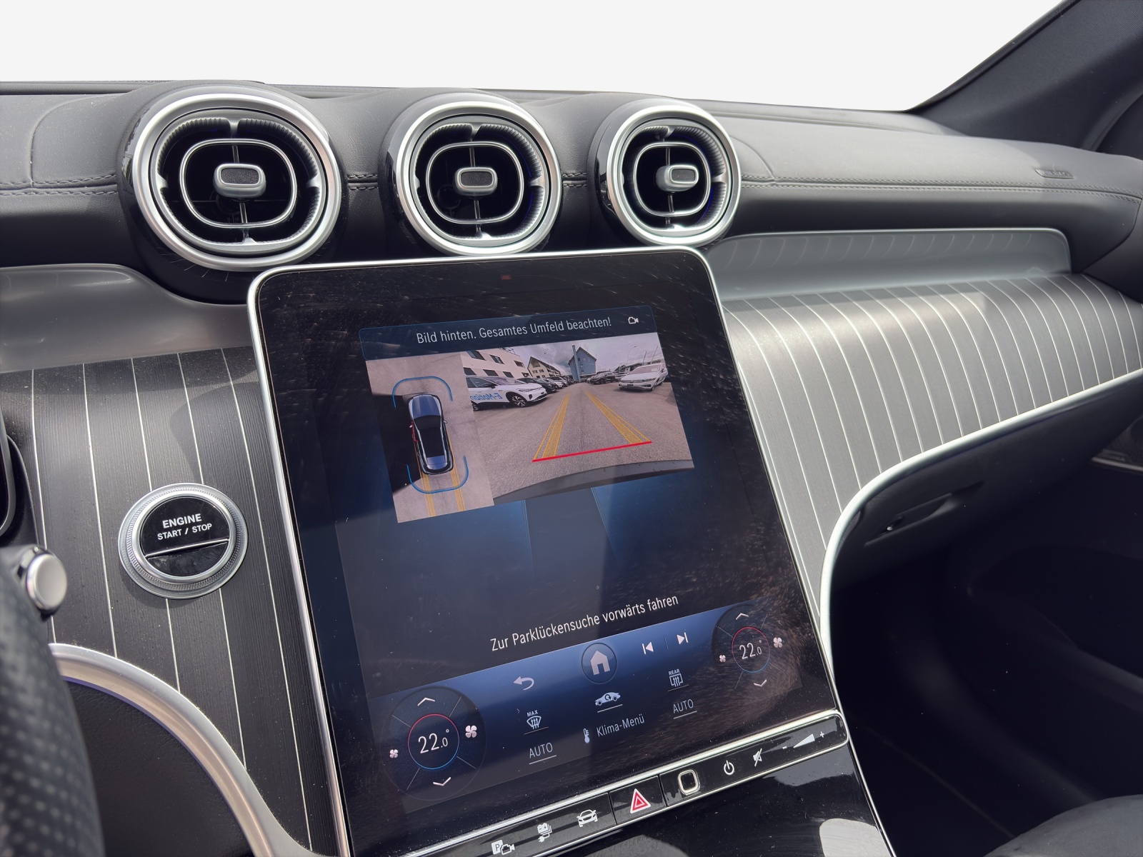 MERCEDES-BENZ GLC 300 e 4Matic 9G-Tronic-image-10