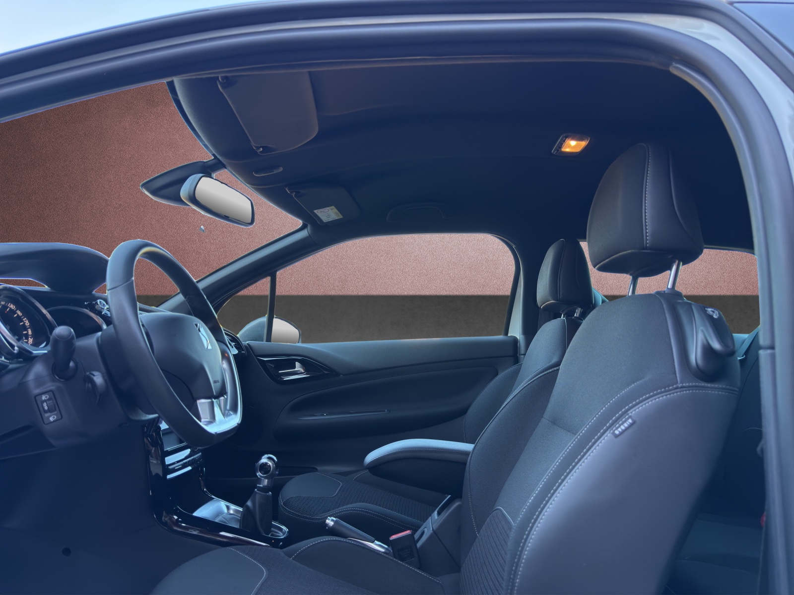 DS AUTOMOBILES DS3 1.2 VTi Eye Tech-image-10