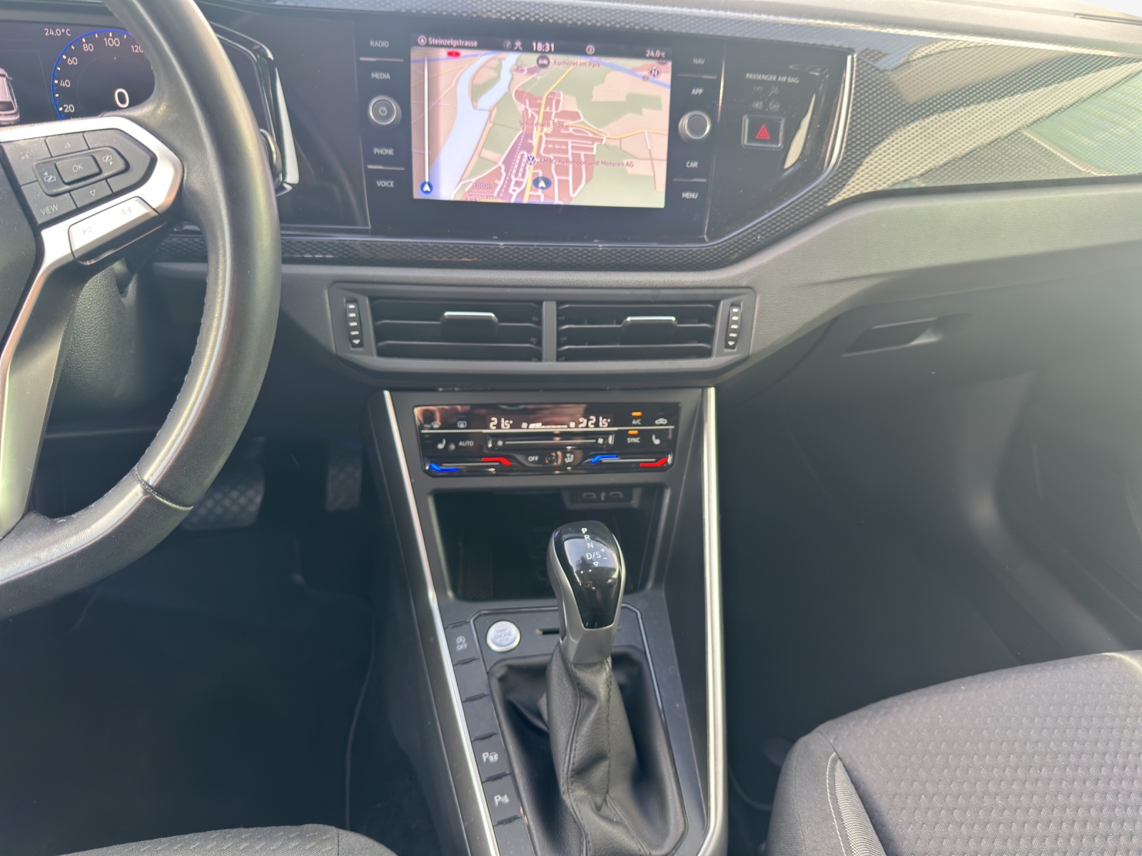 VW Taigo 1.0 TSI Life DSG-image-10