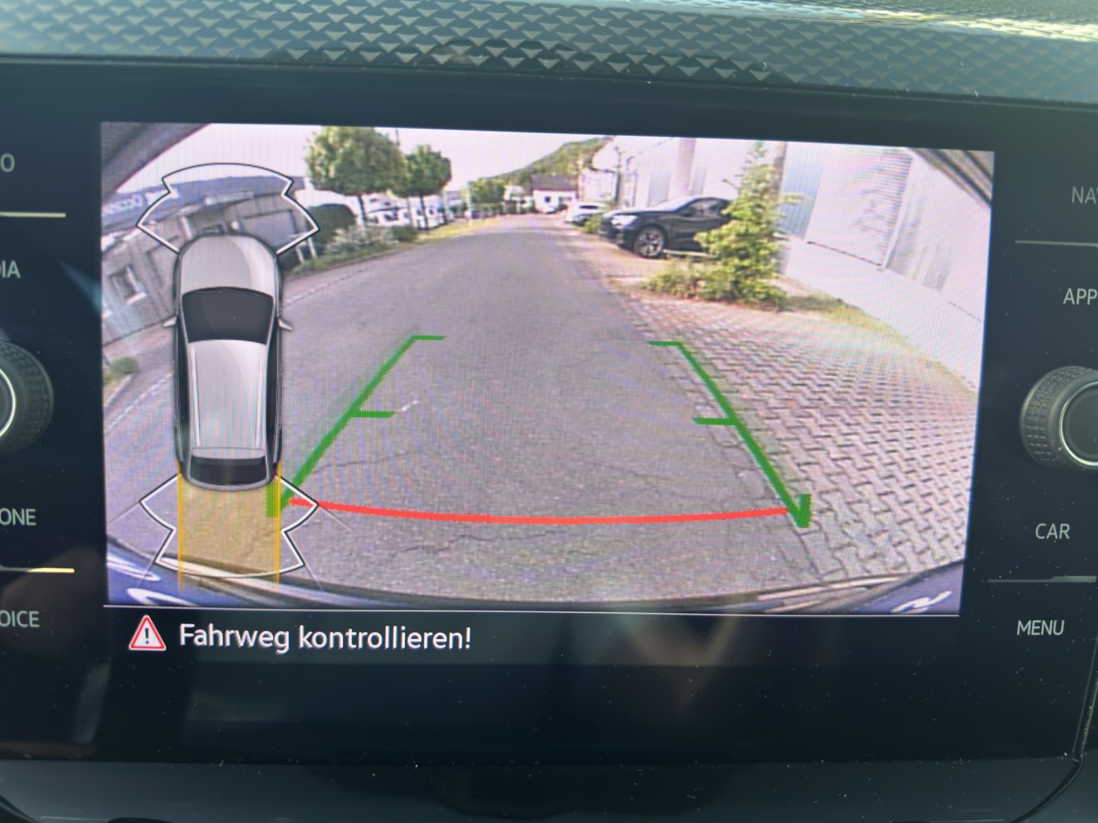 VW Taigo 1.0 TSI Life DSG-image-15