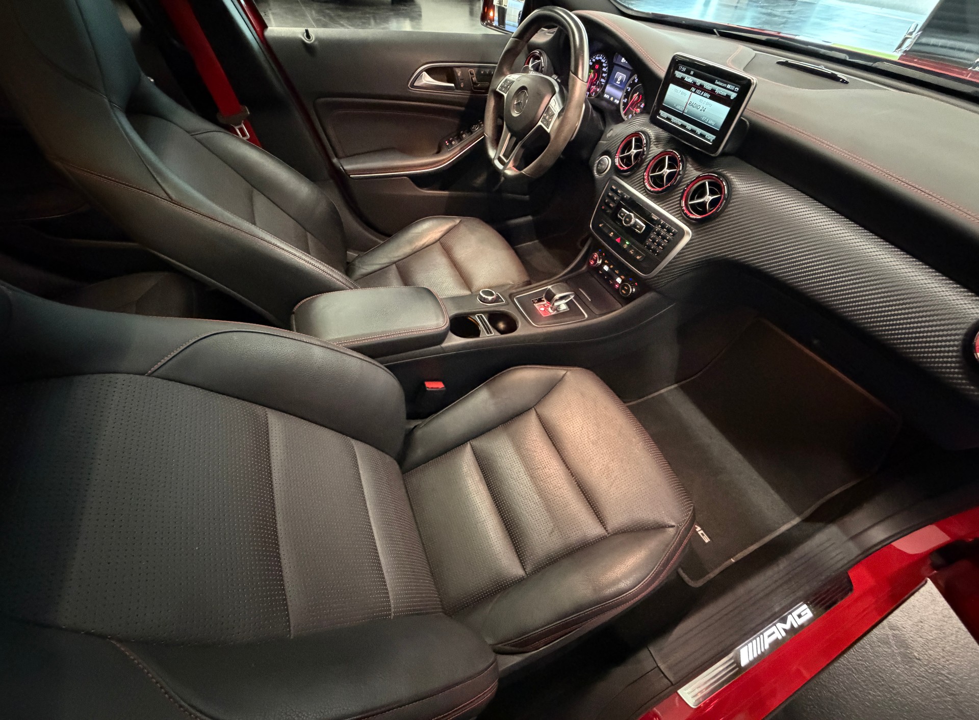 MERCEDES-BENZ A 45 AMG 4Matic Speedshift 7G-DCT-image-10