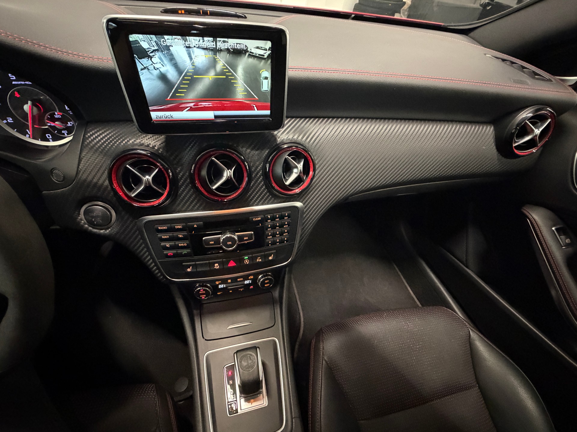 MERCEDES-BENZ A 45 AMG 4Matic Speedshift 7G-DCT-image-13