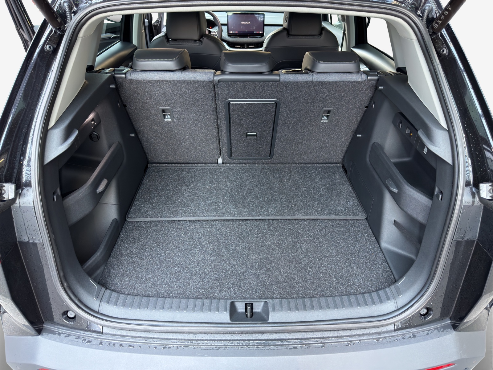 SKODA Elroq 85x 4x4-image-12