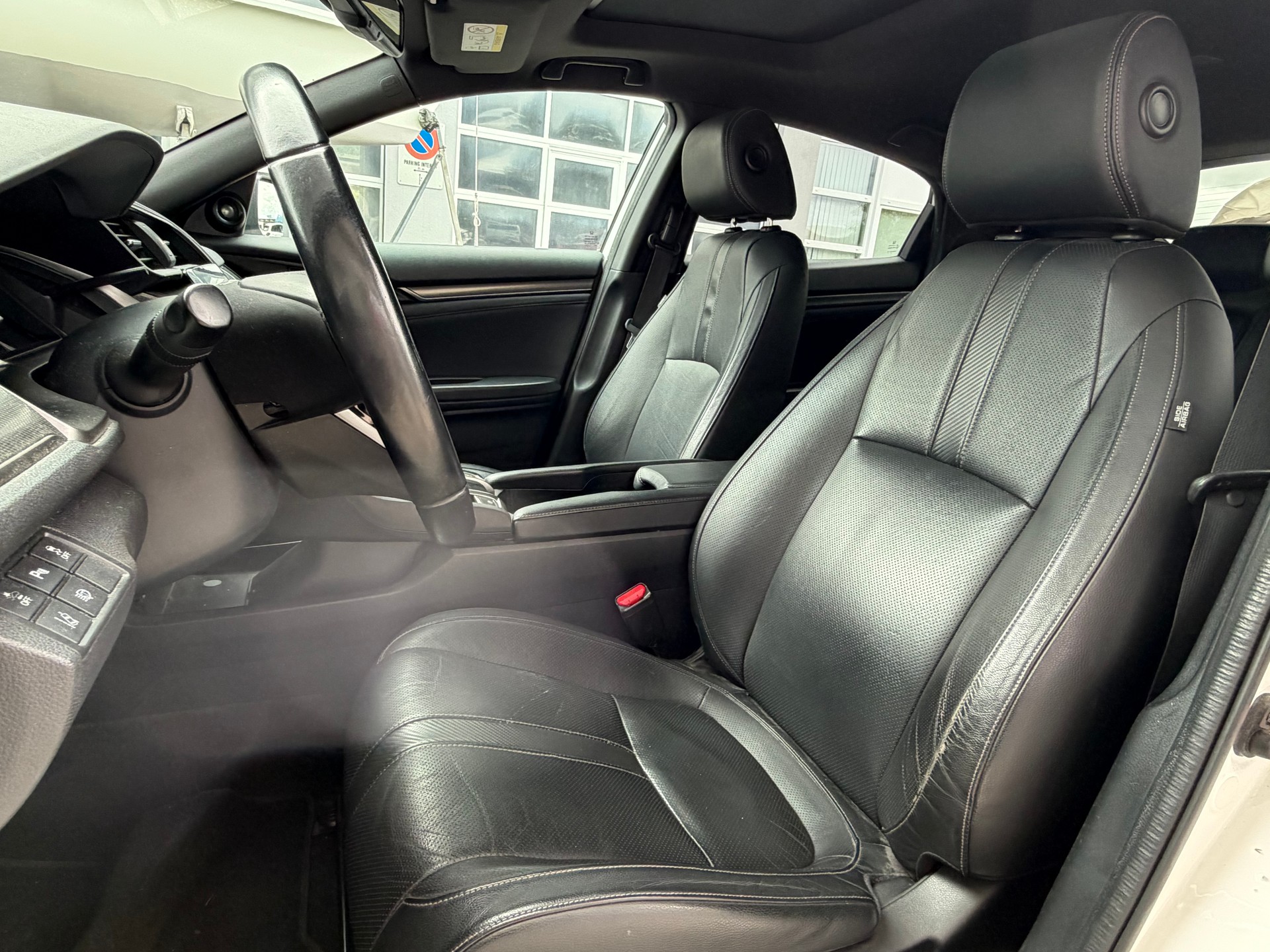 HONDA Civic 1.0 VTEC Comfort-image-6