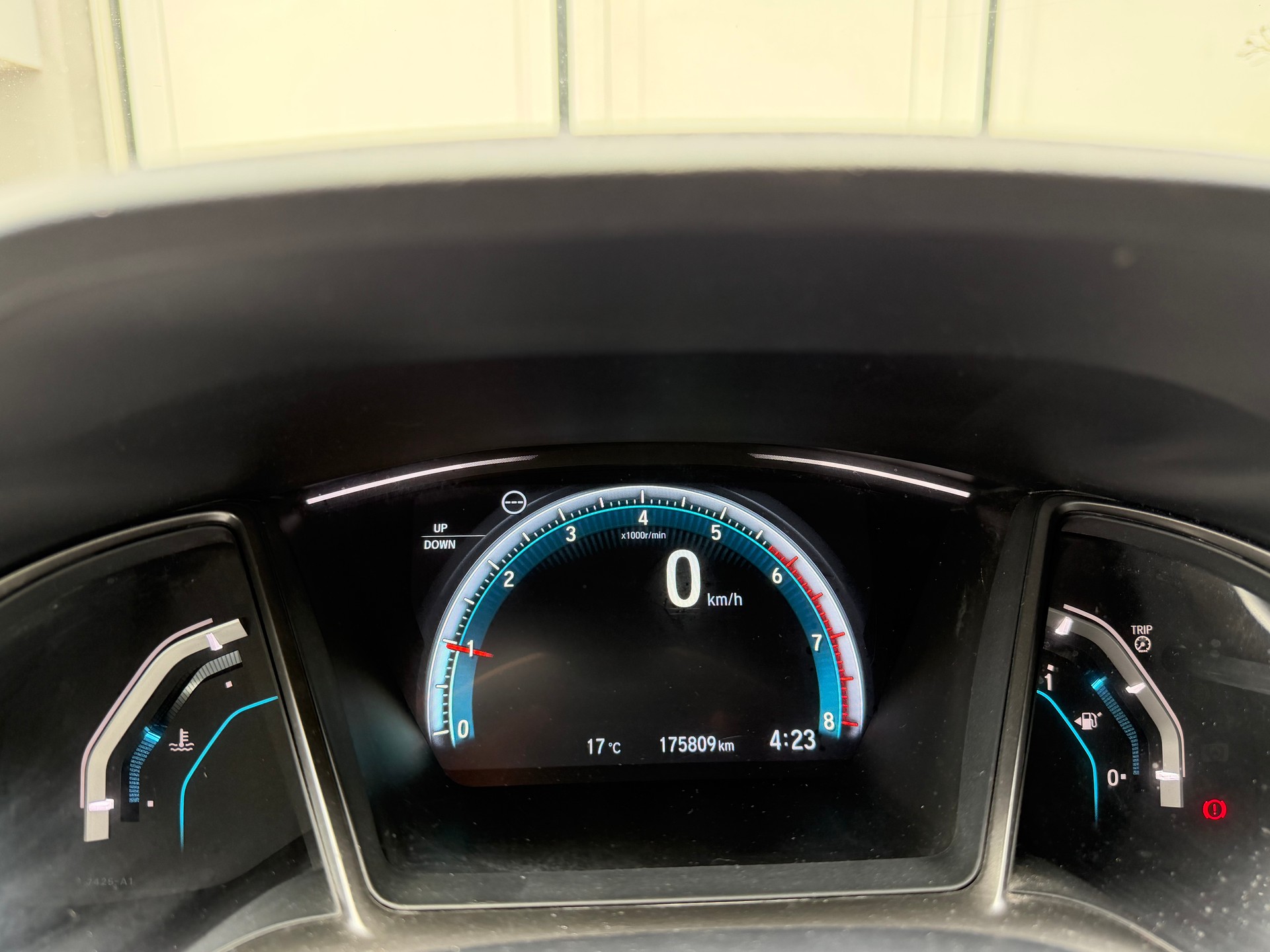 HONDA Civic 1.0 VTEC Comfort-image-13