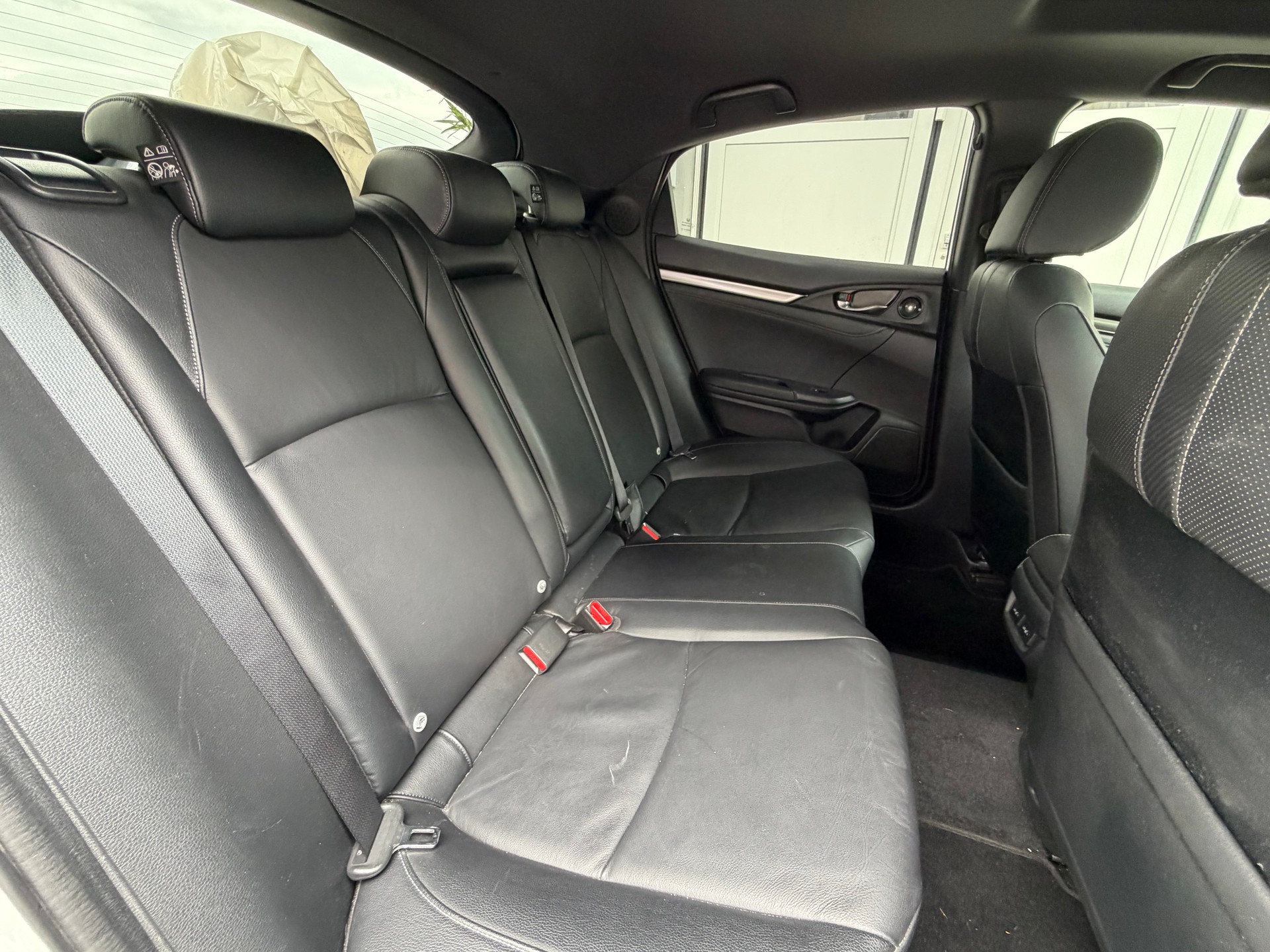 HONDA Civic 1.0 VTEC Comfort-image-9