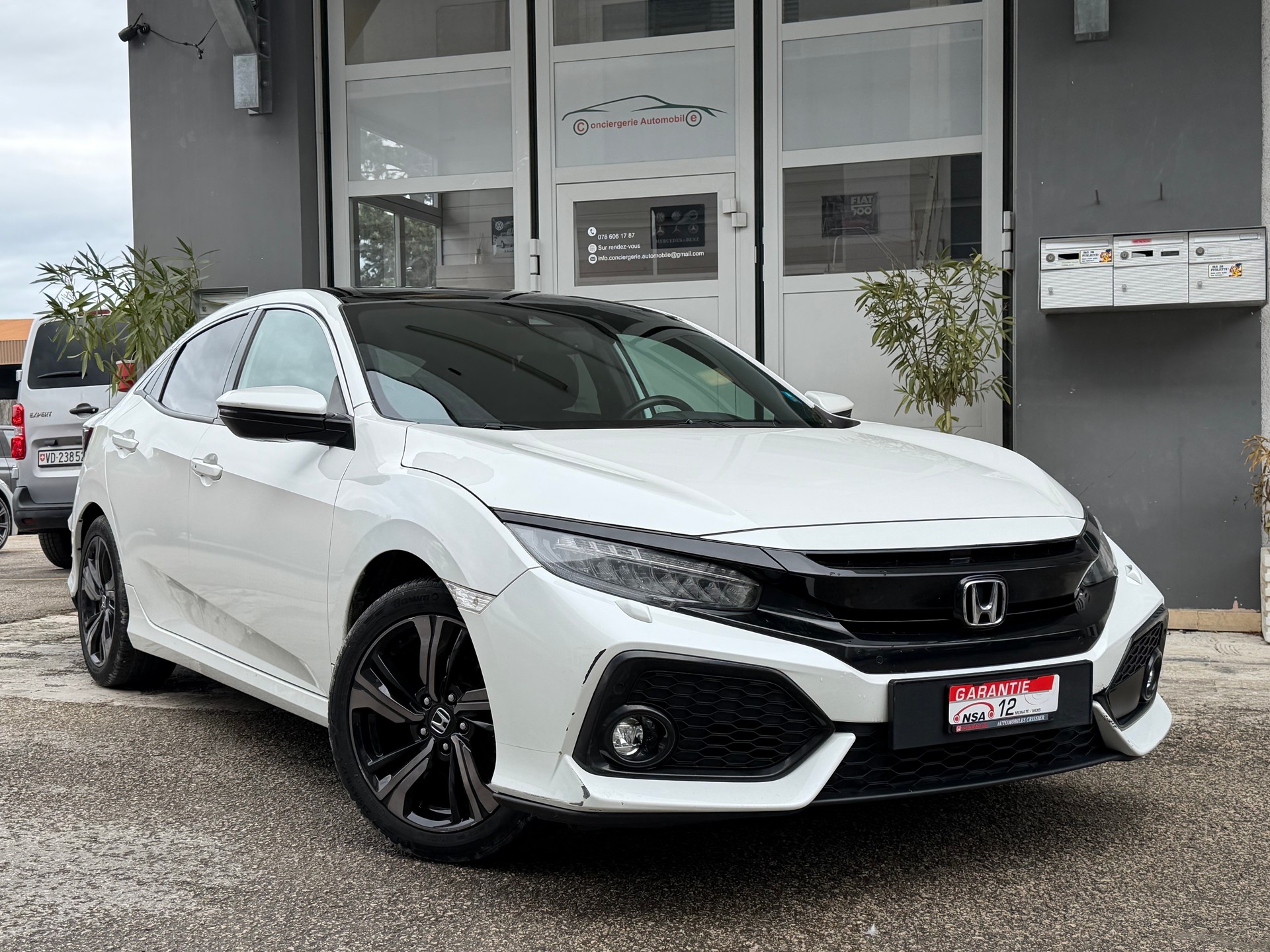 HONDA Civic 1.0 VTEC Comfort-showroom-element-3