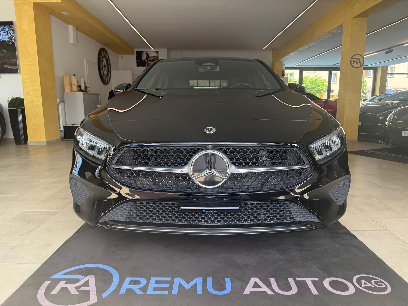 MERCEDES-BENZ A 200 MHEV PROGRESSIVE DCT-image-9