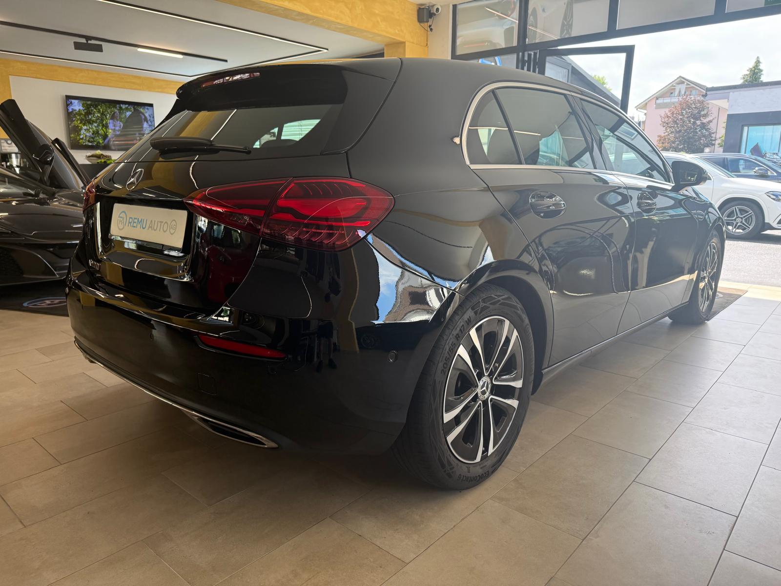 MERCEDES-BENZ A 200 MHEV PROGRESSIVE DCT-image-2