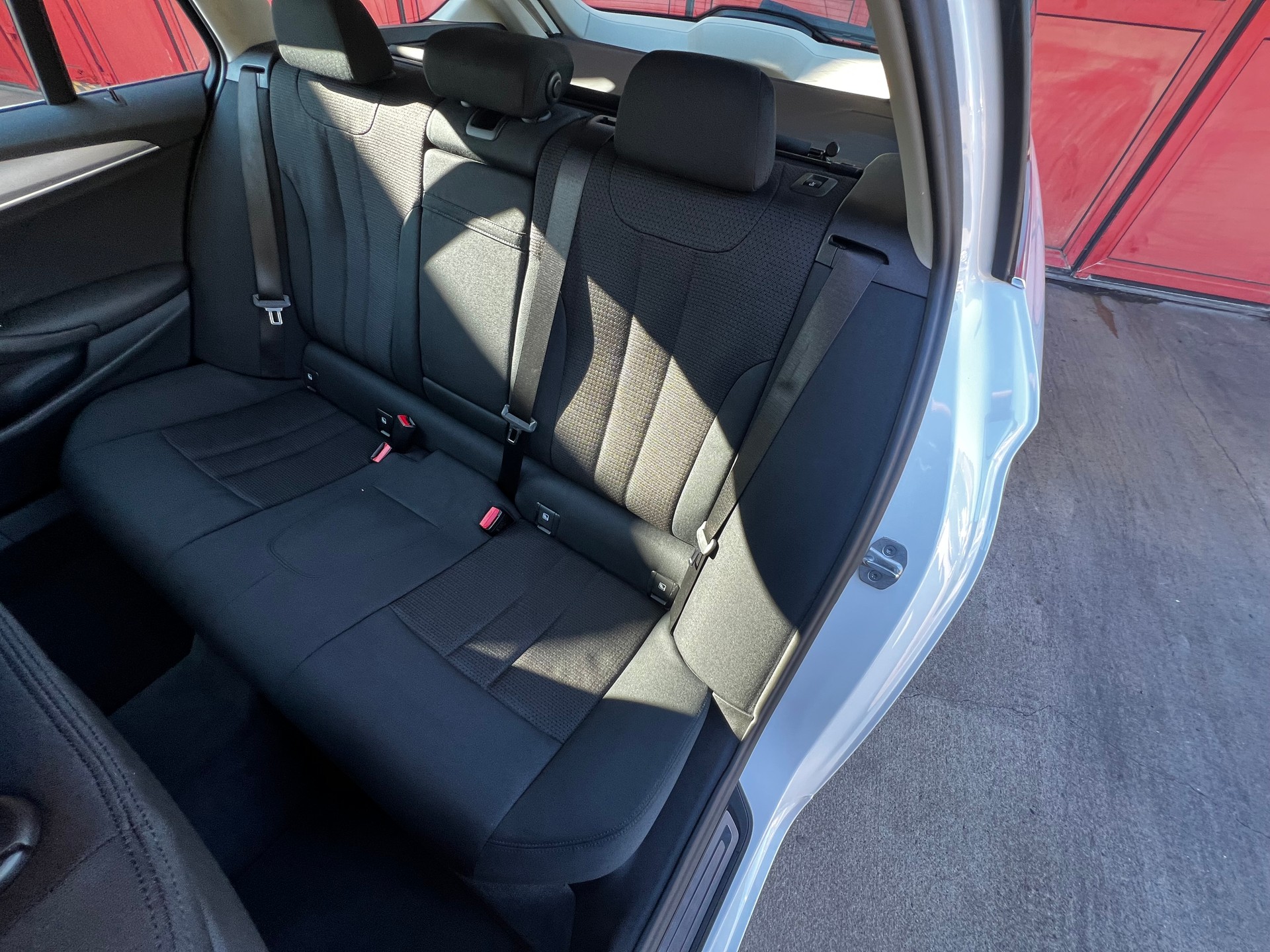 BMW 520d xDrive 48V Touring Steptronic / Facelift-image-12
