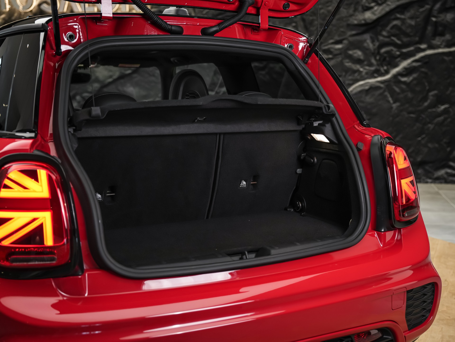 MINI Cooper S Steptronic DKG Rockingham GT 1/135 *John Cooper Works Trim*Panorama*Head-Up*-image-38