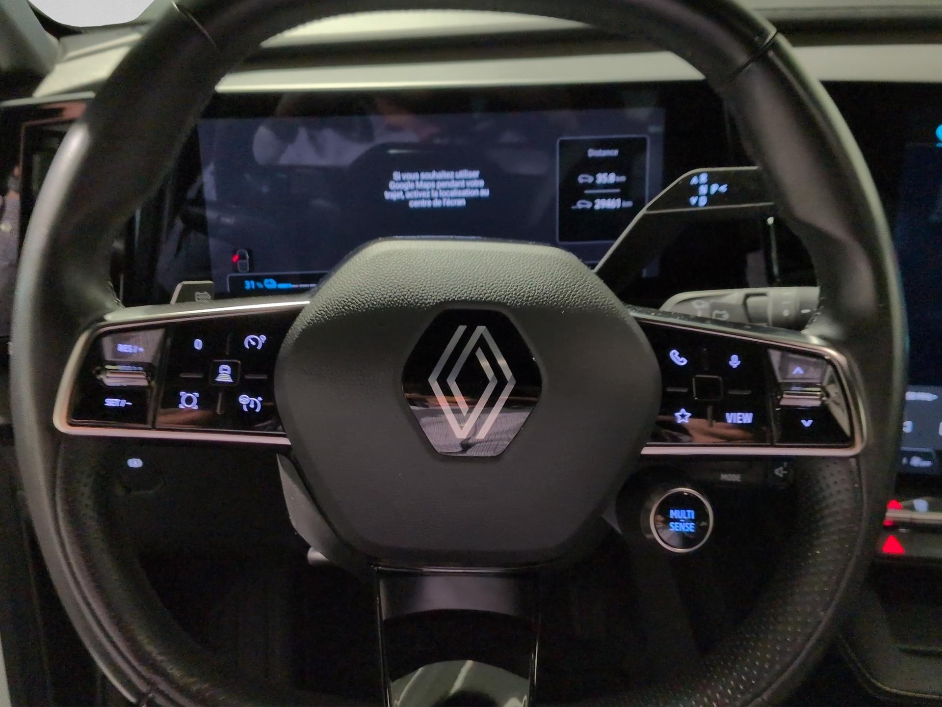 RENAULT Mégane E-TECH EV60 Iconic-image-9