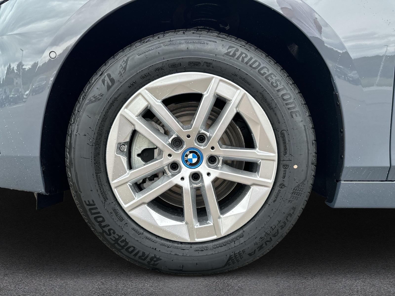 BMW 225e xDrive Active Tourer U06 (CH) AHK 📍-image-9