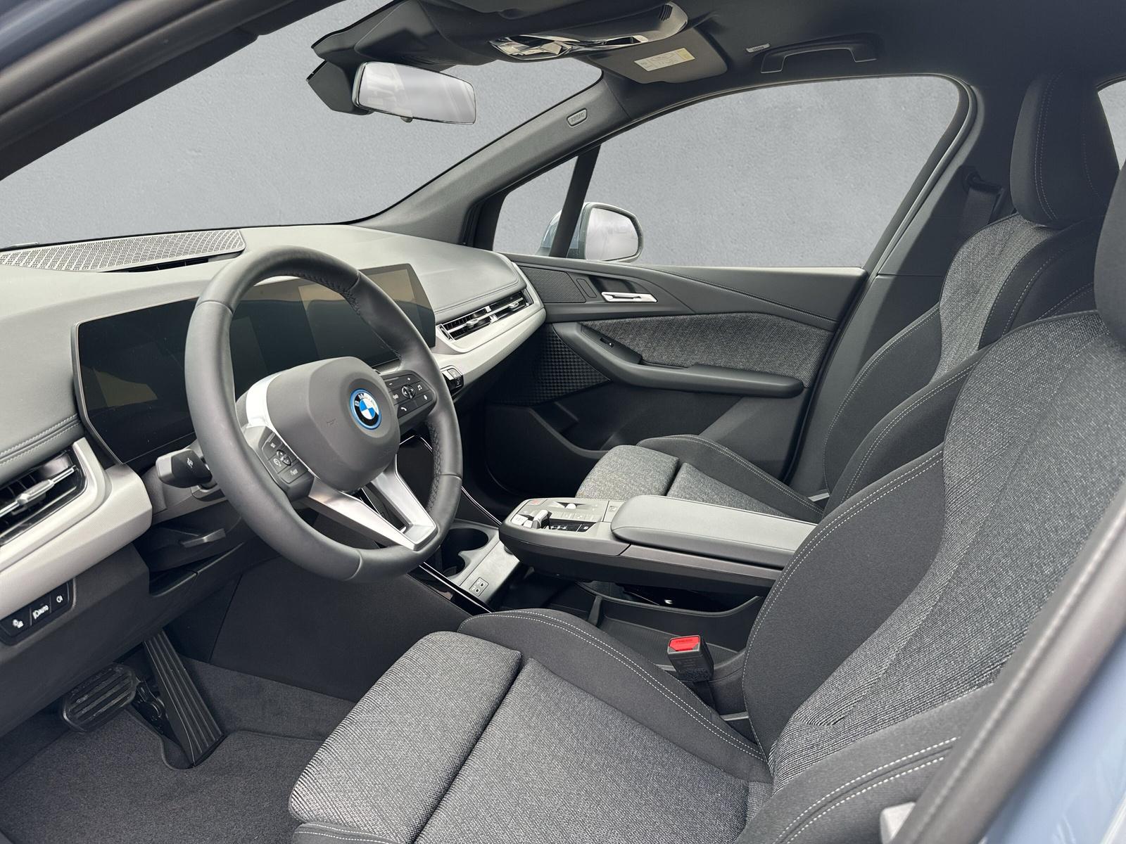 BMW 225e xDrive Active Tourer U06 (CH) AHK 📍-image-5