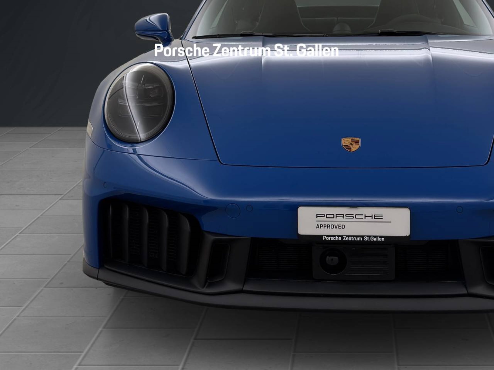 PORSCHE 911 Carrera GTS-image-8