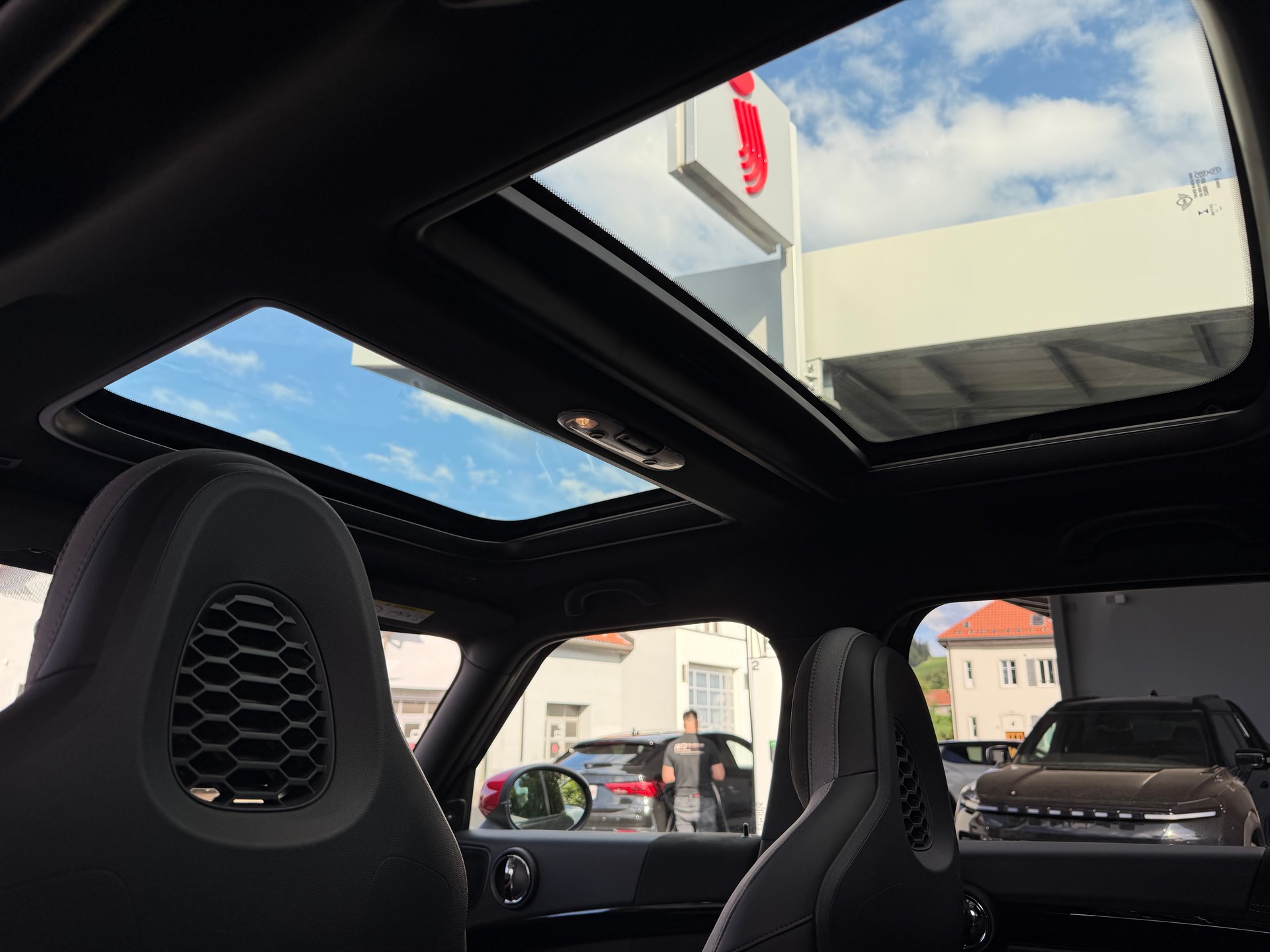MINI Countryman John Cooper Works ALL4 Steptronic-image-10