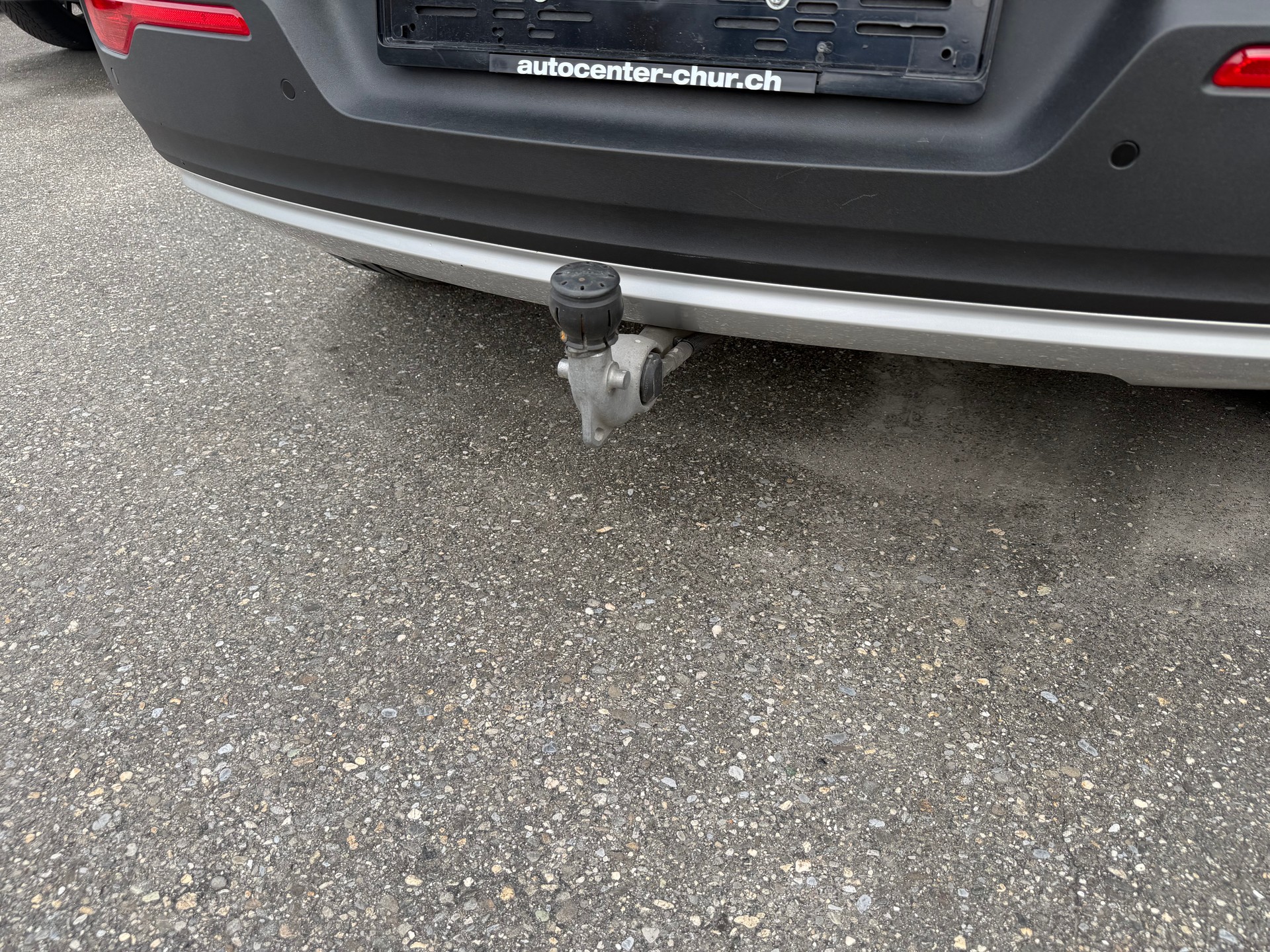 VOLVO XC40 D4 AWD Momentum Geartronic-image-16