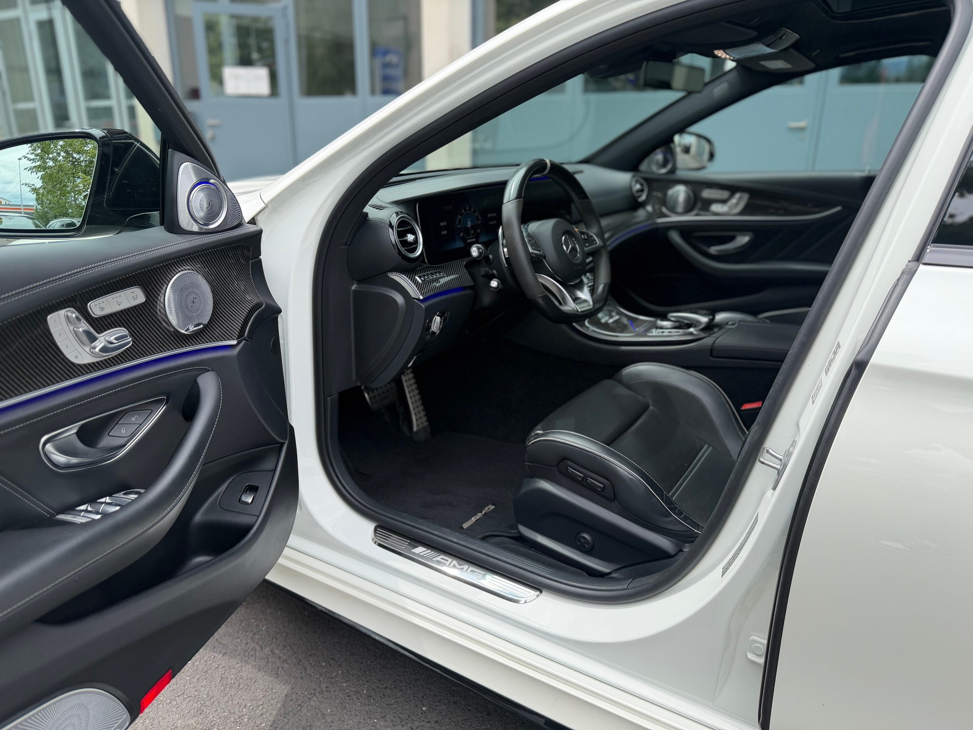 MERCEDES-BENZ E 63 AMG S 4Matic Speedshift MCT-image-8