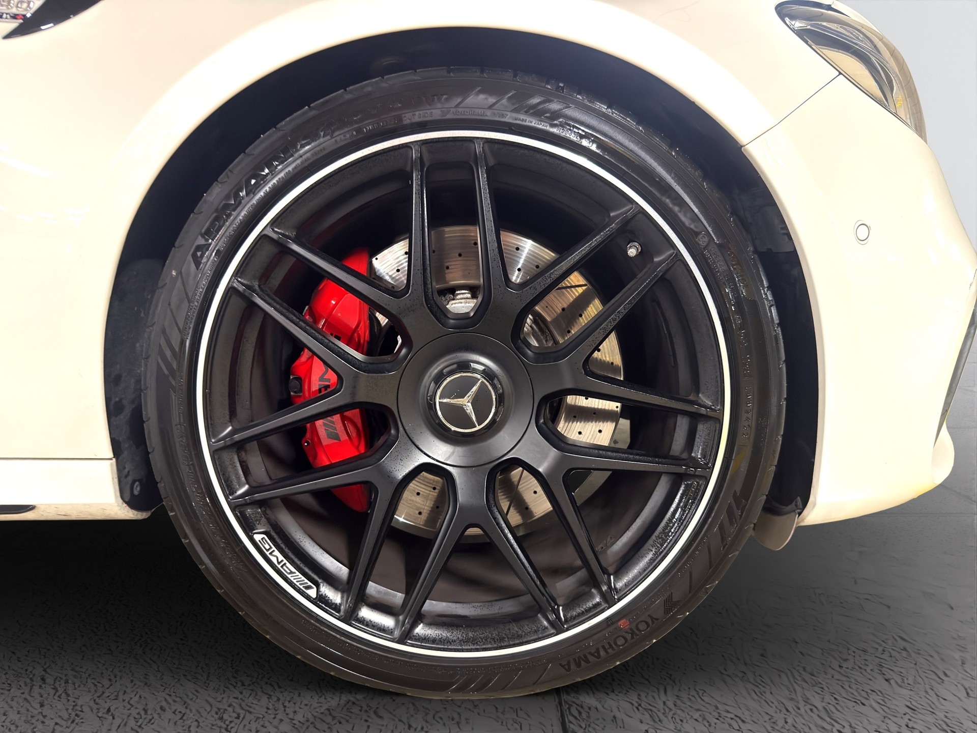 MERCEDES-BENZ E 63 AMG S 4Matic Speedshift MCT-image-23