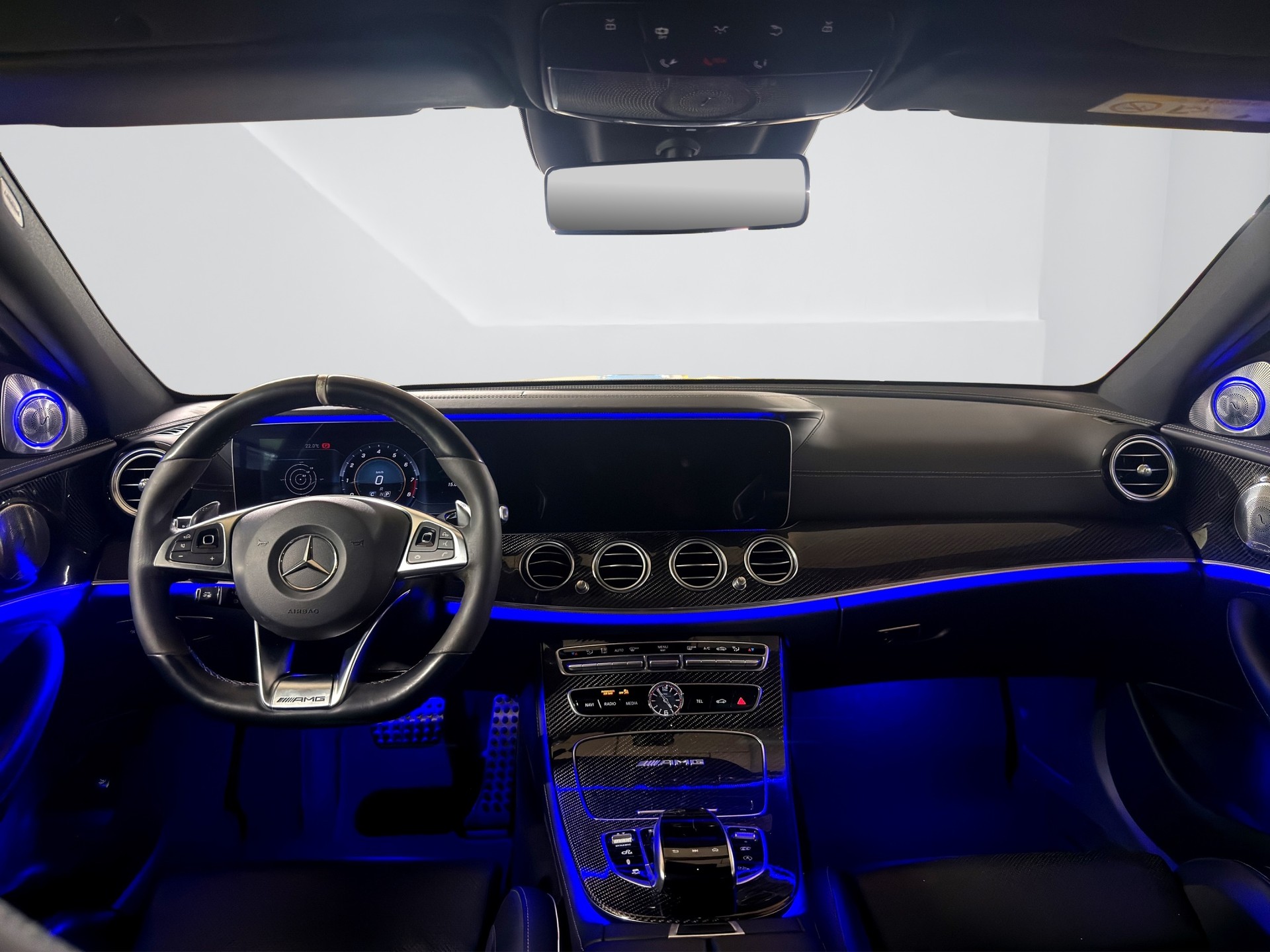 MERCEDES-BENZ E 63 AMG S 4Matic Speedshift MCT-image-10