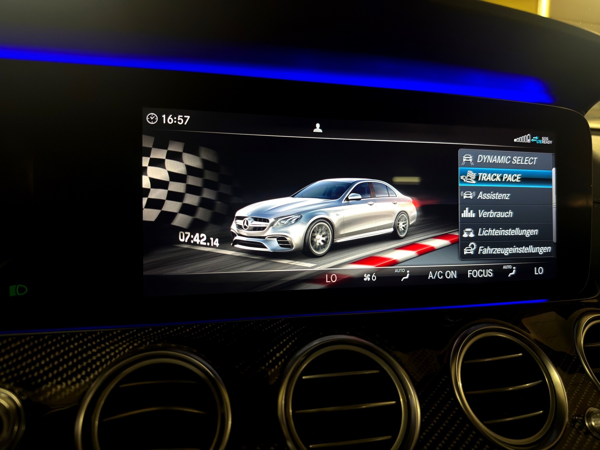MERCEDES-BENZ E 63 AMG S 4Matic Speedshift MCT-image-13