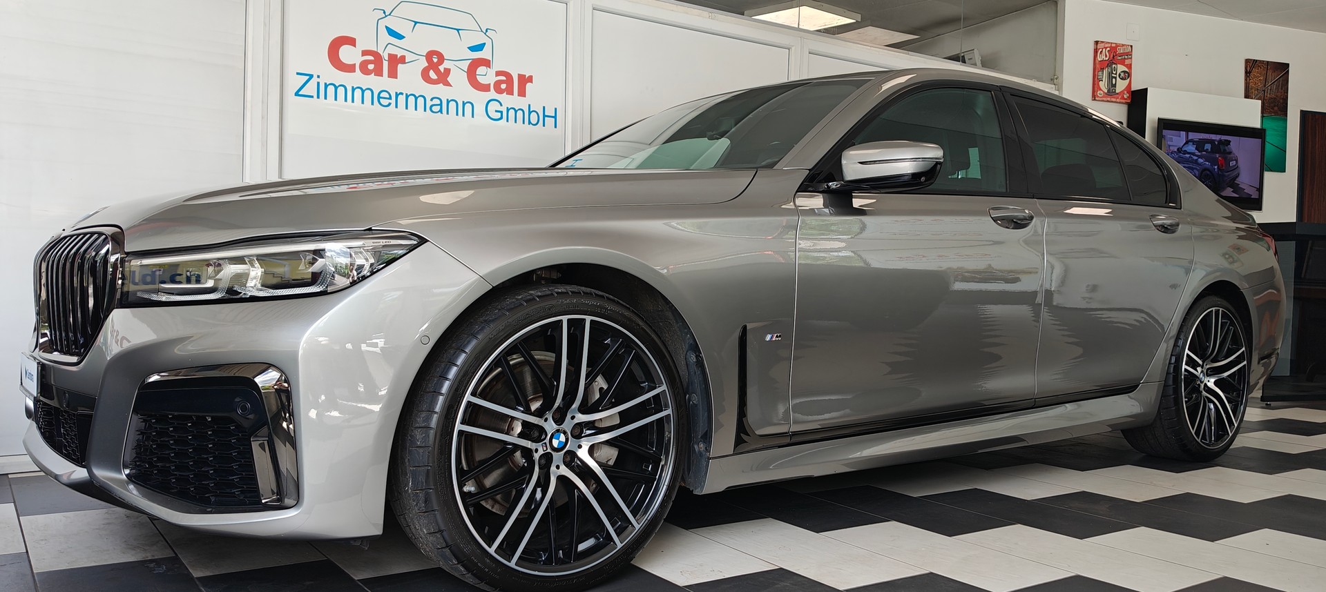 BMW 730d xDrive Steptronic-image-0