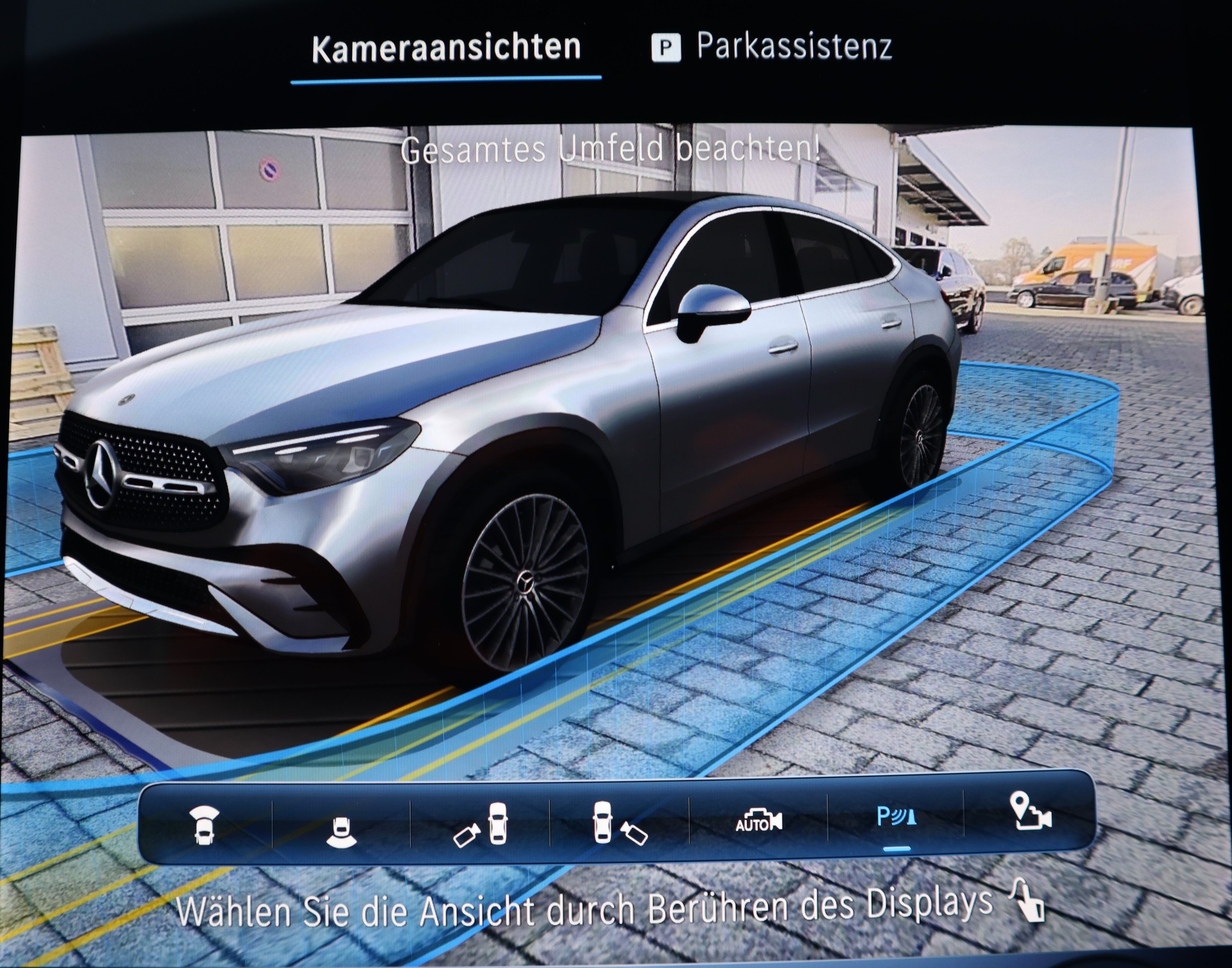MERCEDES-BENZ GLC Coupé 400 e 4Matic 9G-Tronic-image-12