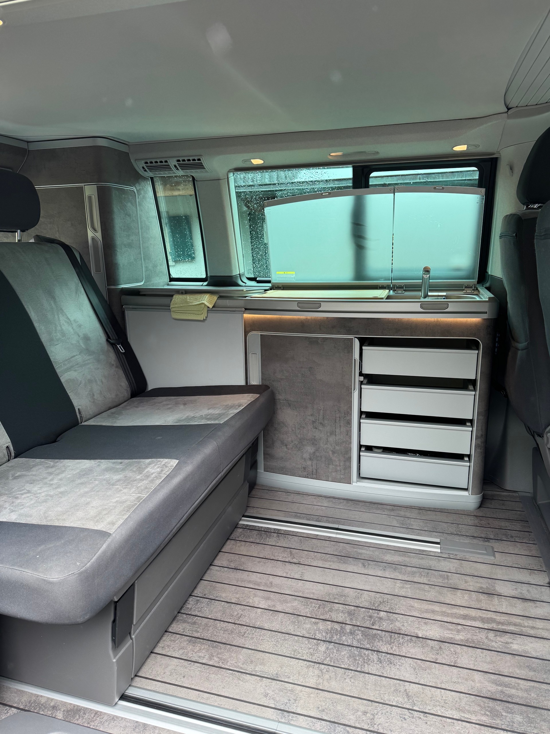 VW T6.1 2.0 TDI Ocean Liberty 4 Motion-image-2