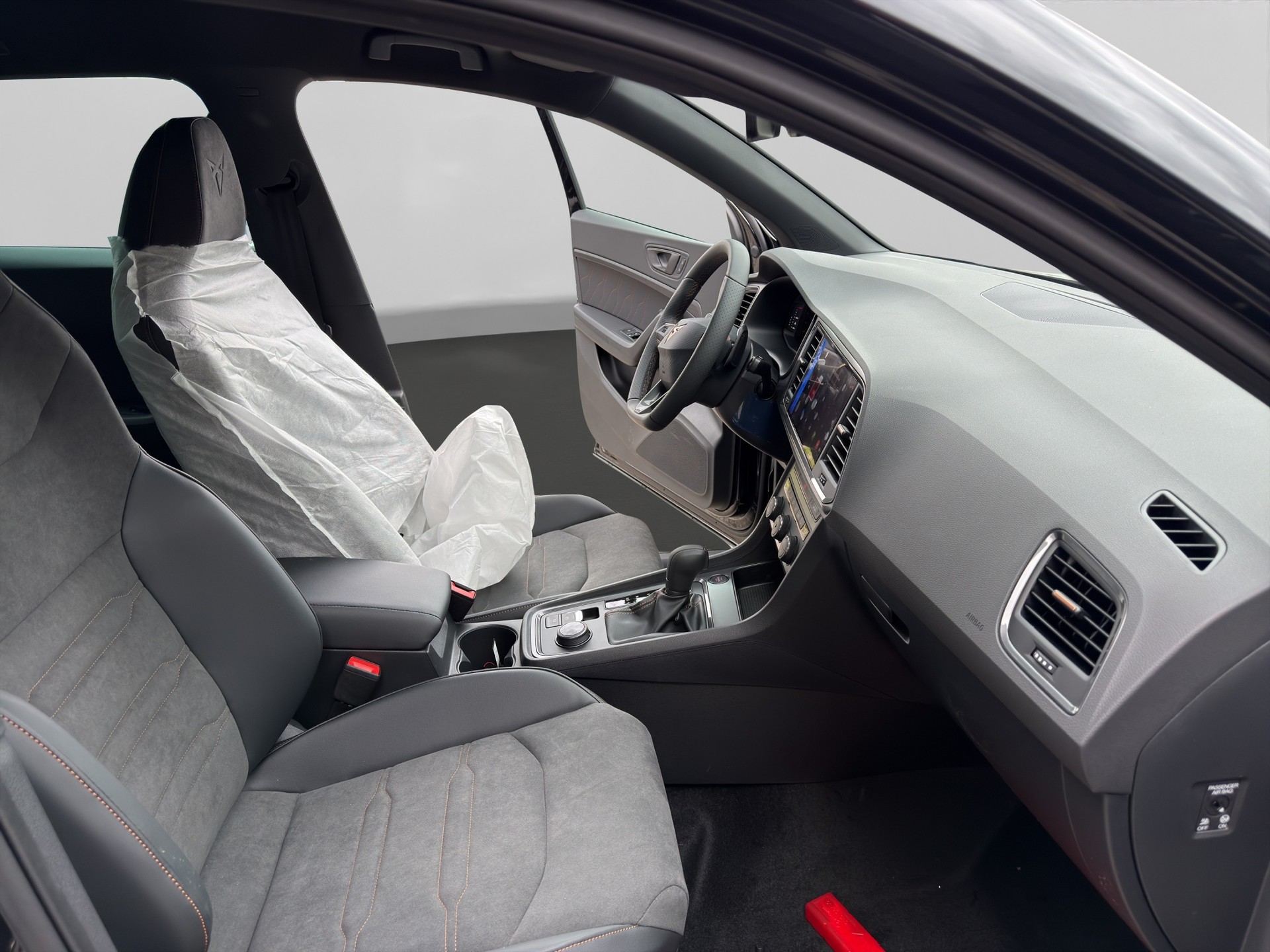 CUPRA Ateca 2.0TSI Inicio 4Drive DSG-image-9