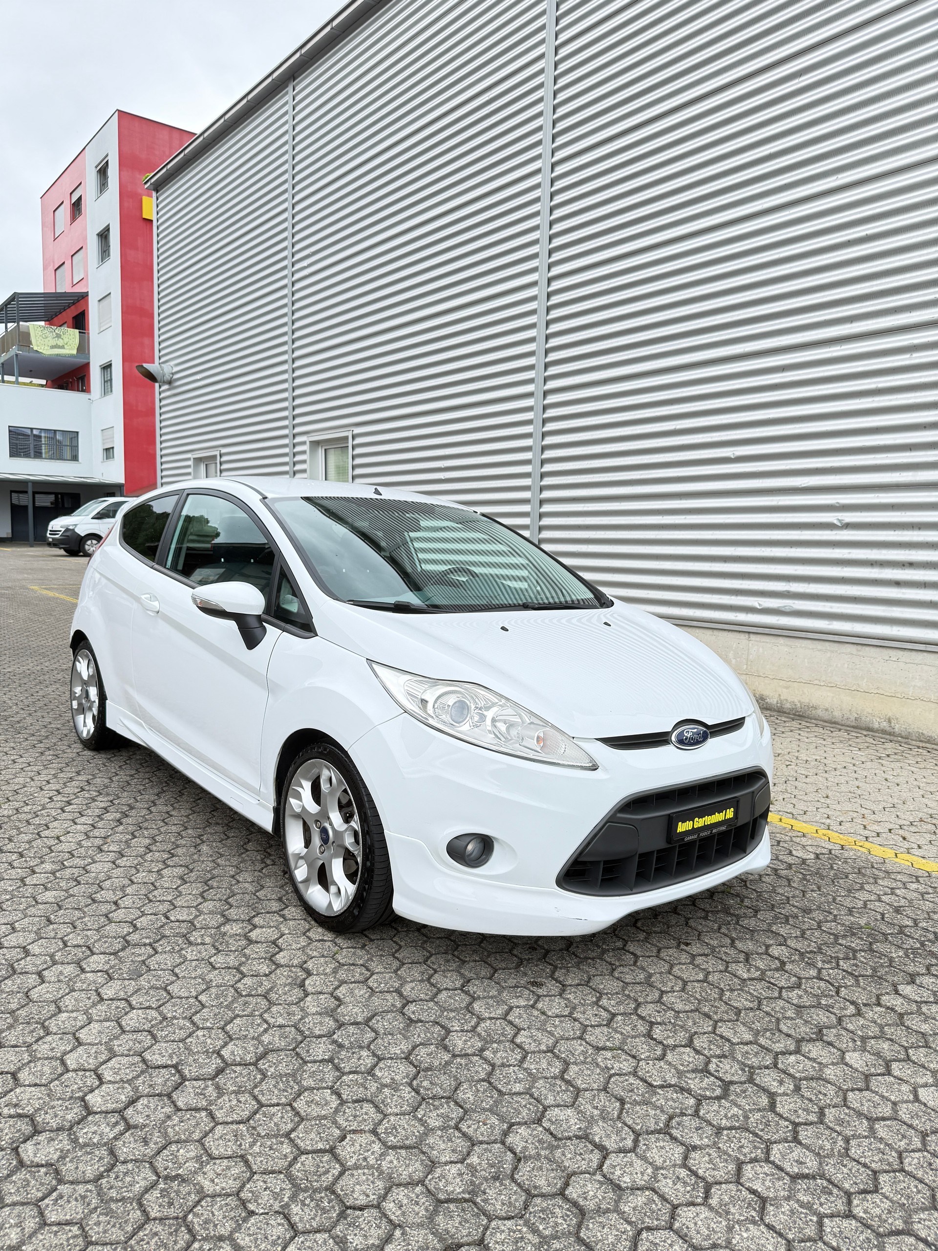 FORD Fiesta 1.6 16V Sport-image-0