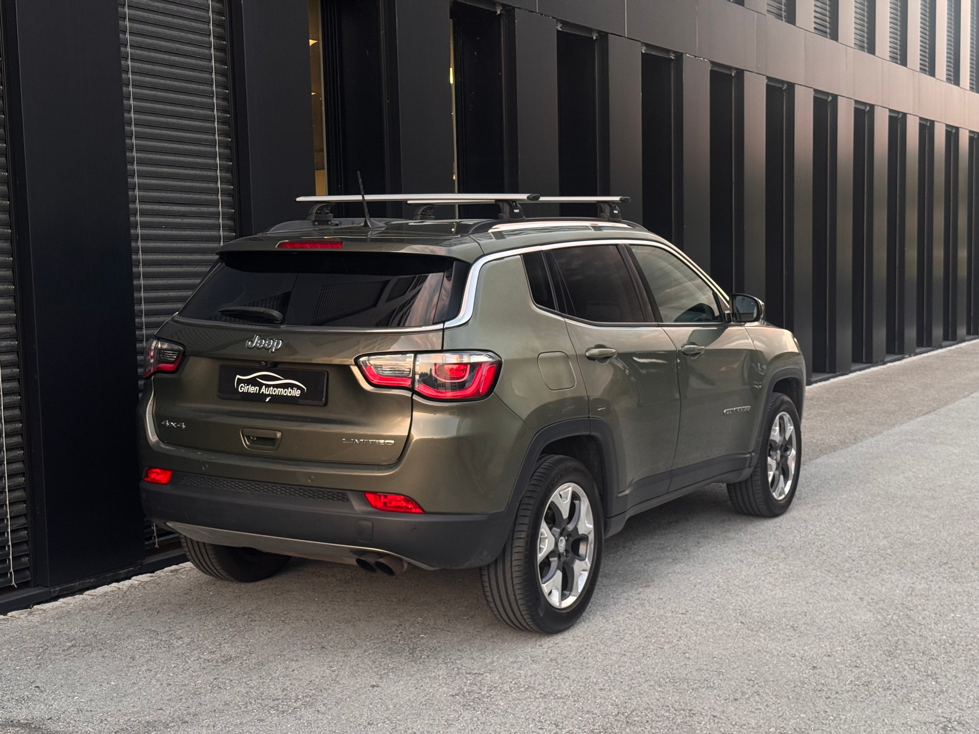 JEEP Compass 1.4 Turbo Limited AWD 9ATX-image-10