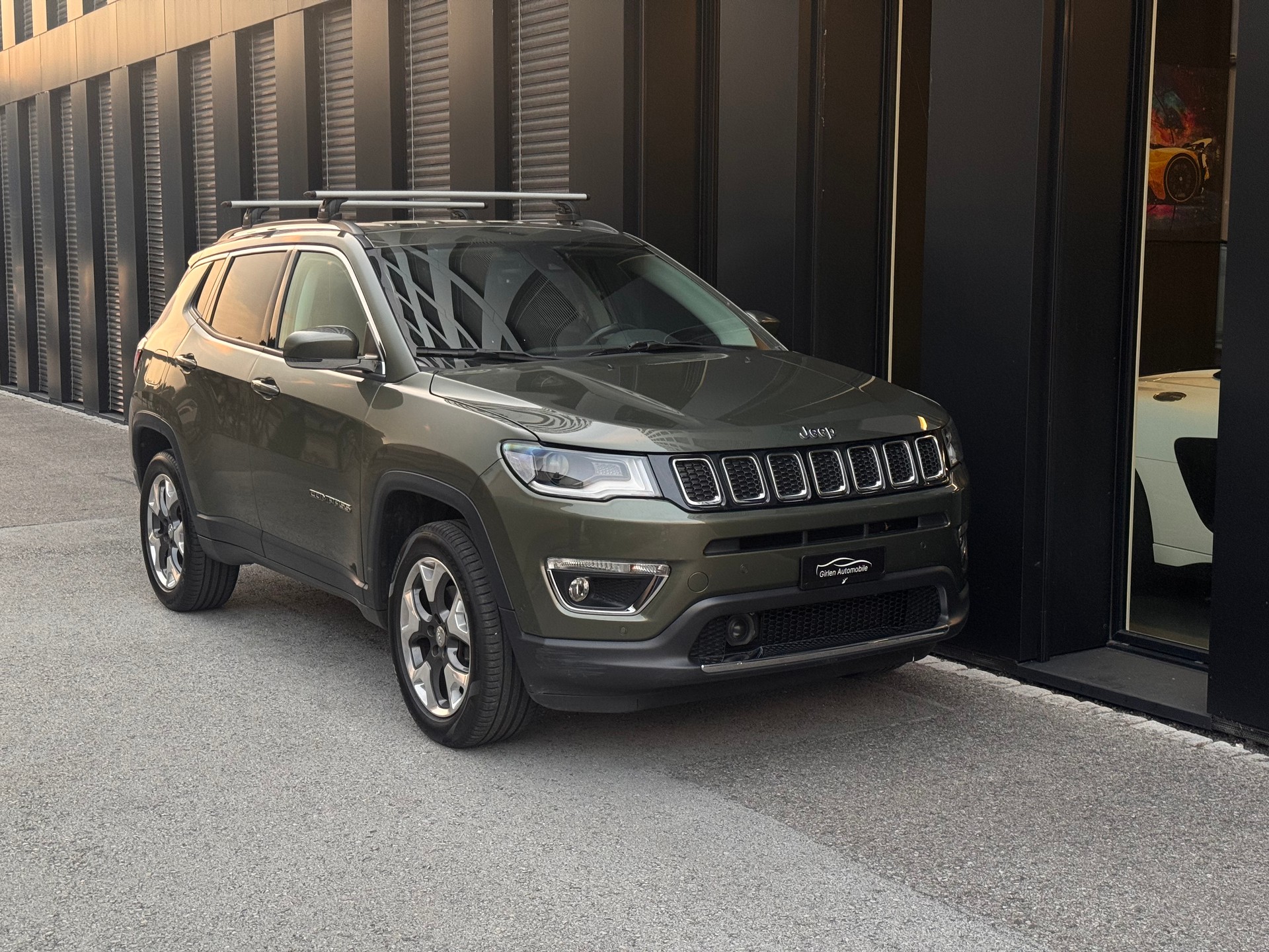 JEEP Compass 1.4 Turbo Limited AWD 9ATX-image-8